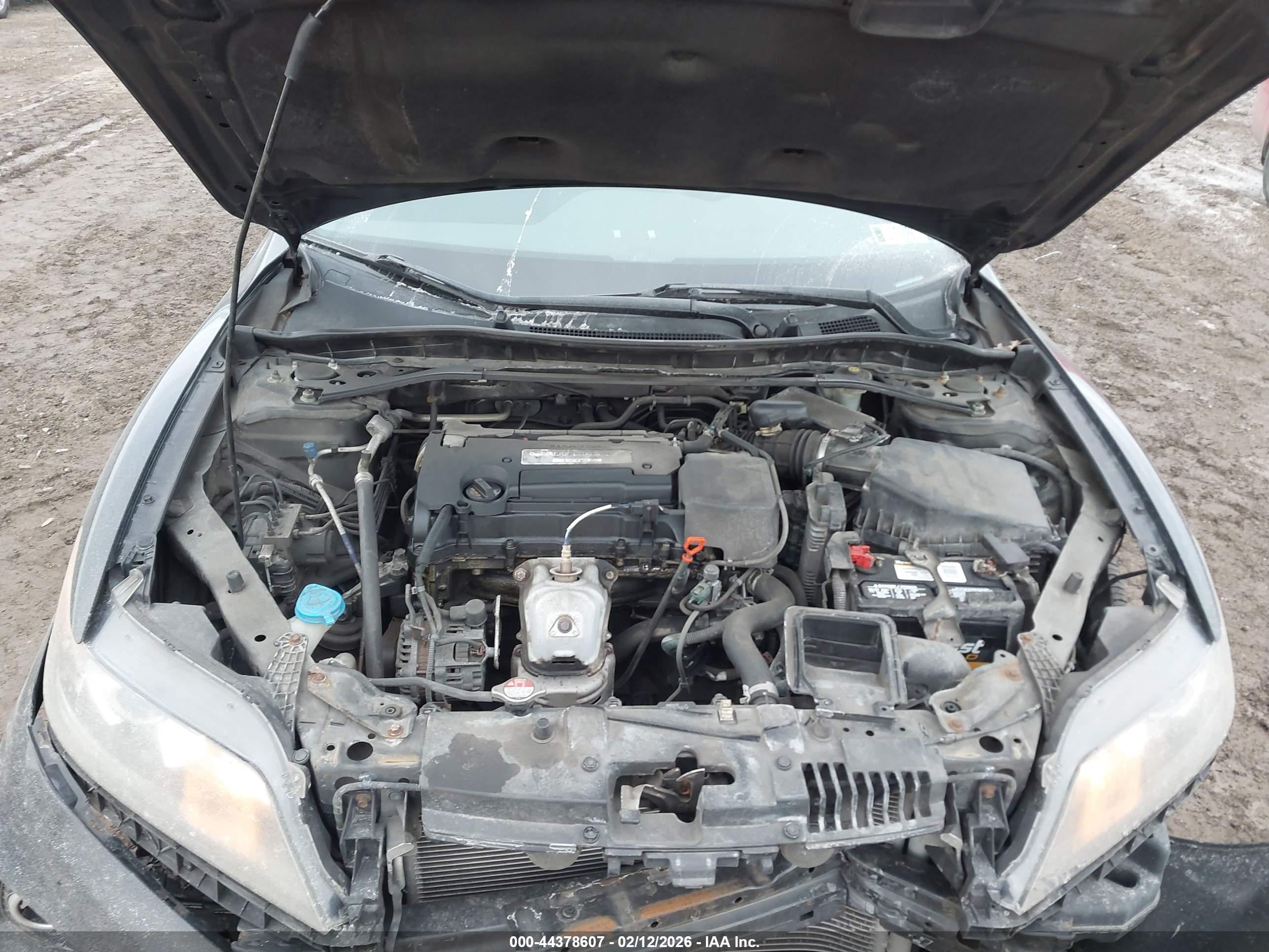 HONDA ACCORD image 10