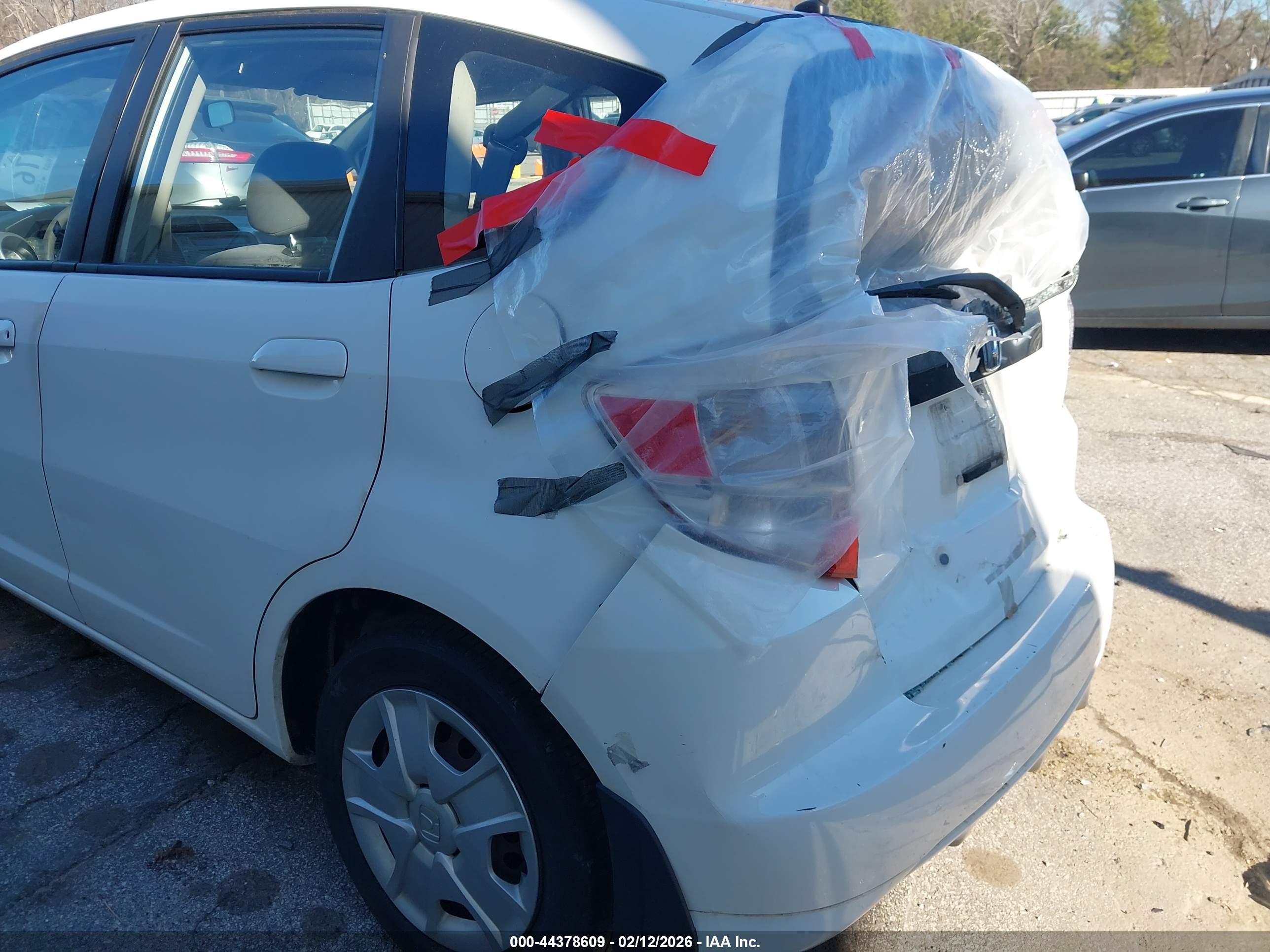 HONDA FIT image 6
