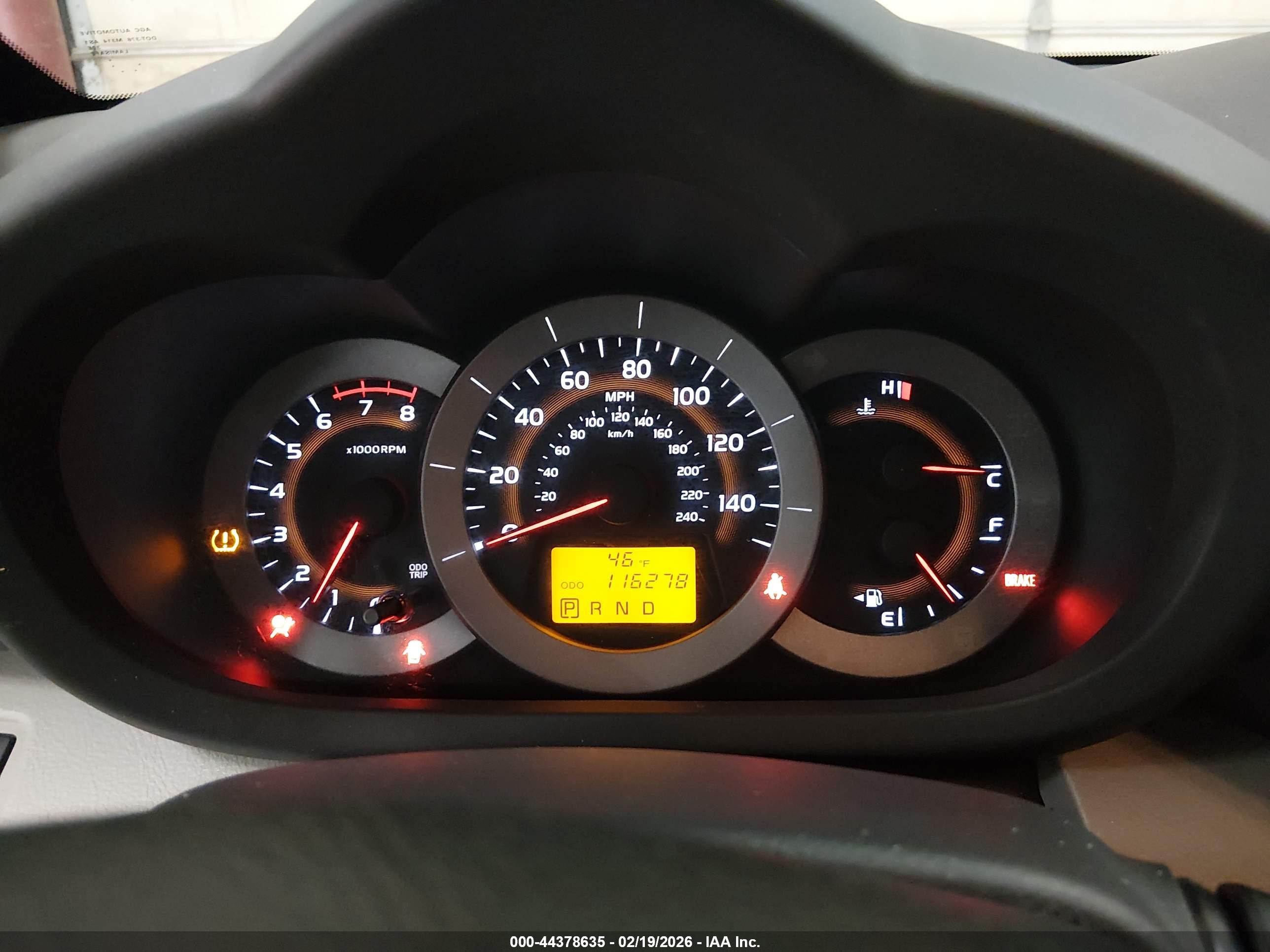 TOYOTA RAV4 image 7