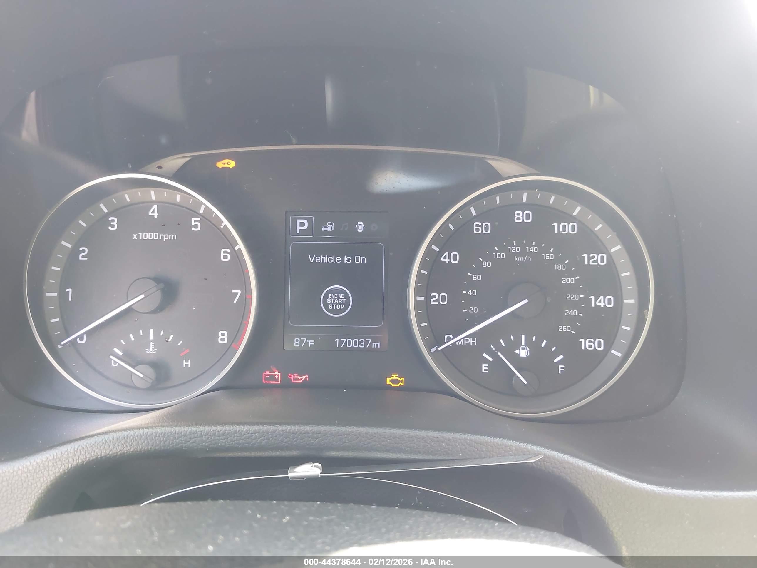 HYUNDAI ELANTRA image 7