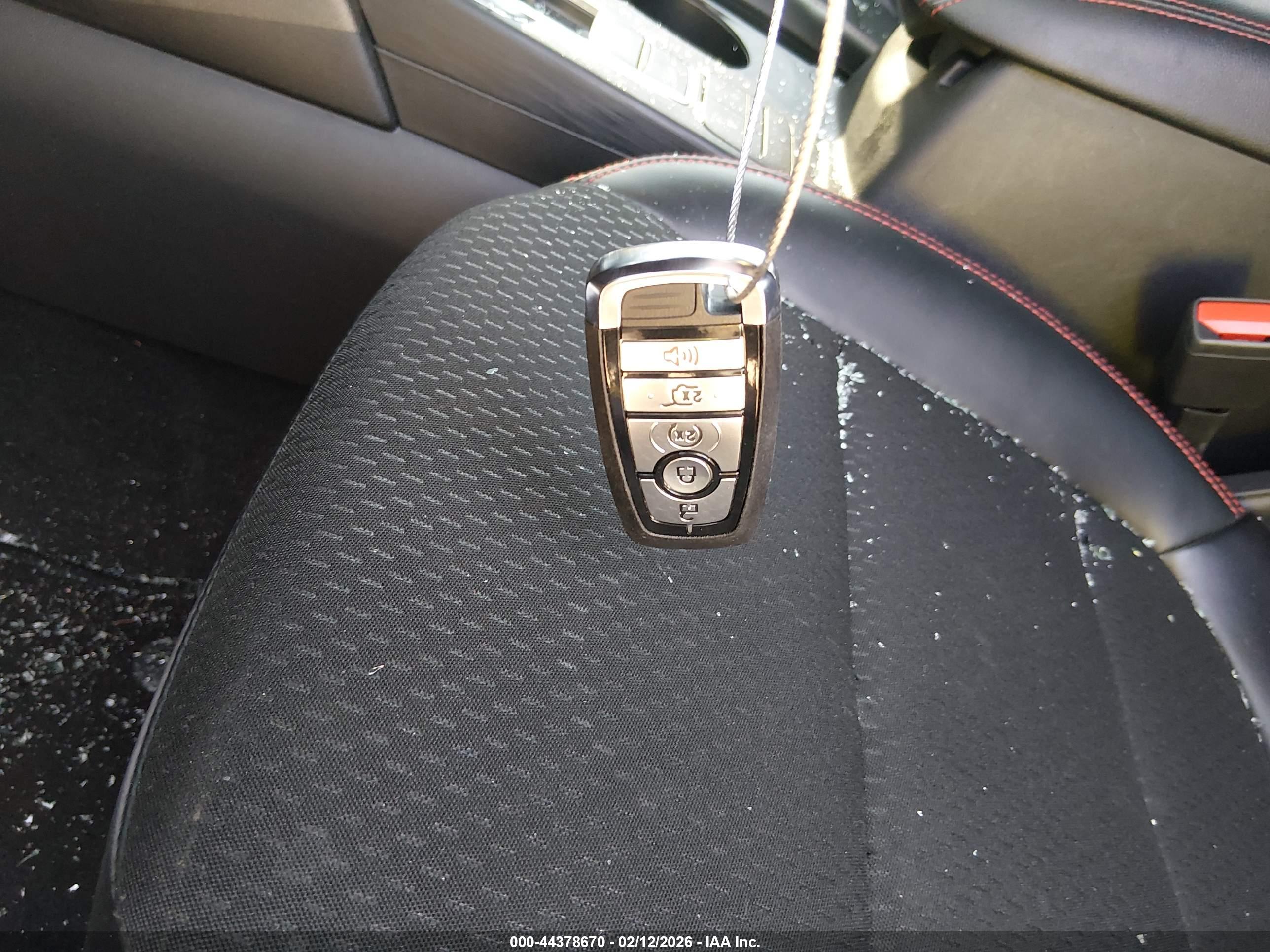 FORD ESCAPE image 11