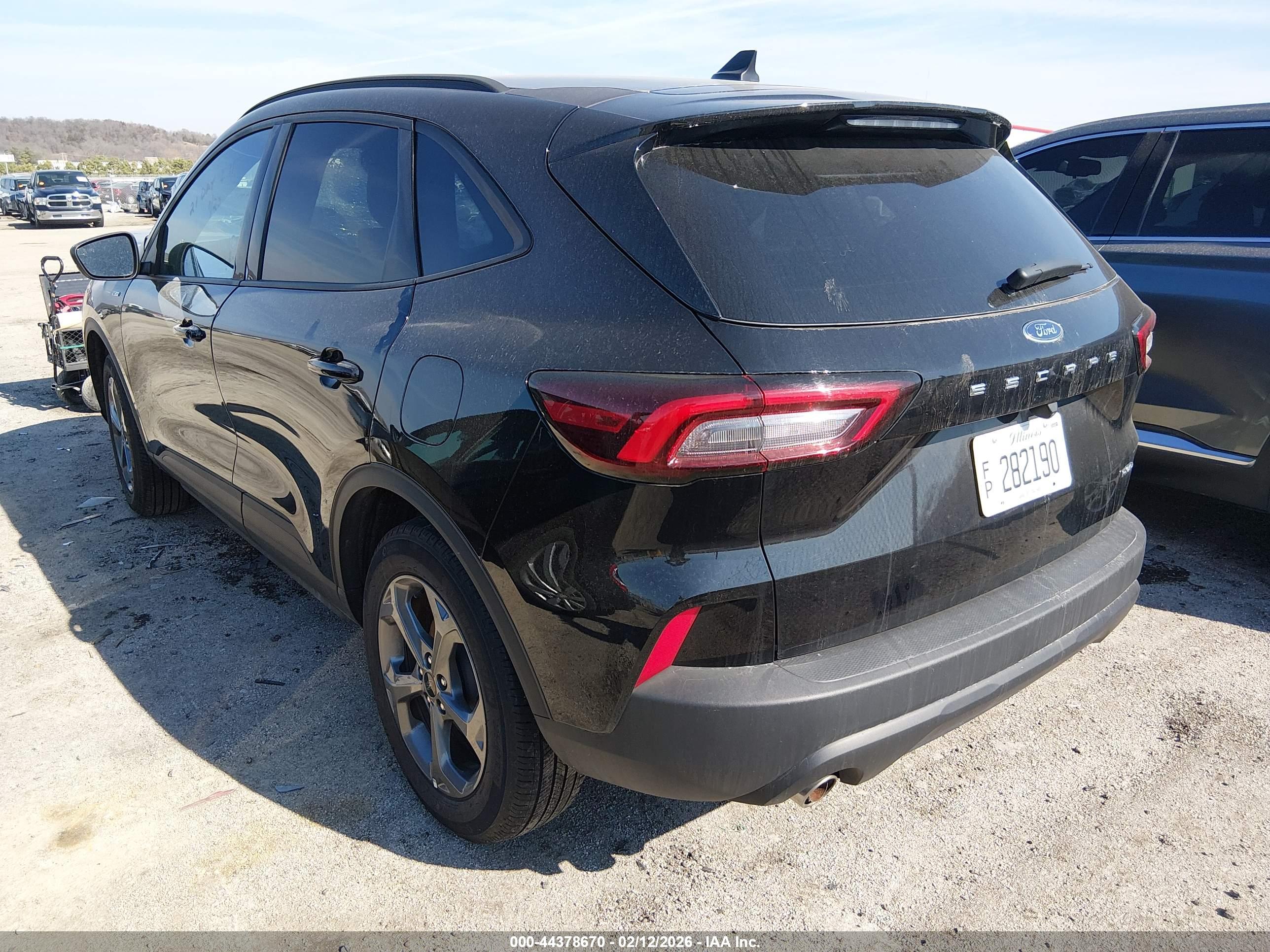 FORD ESCAPE image 3