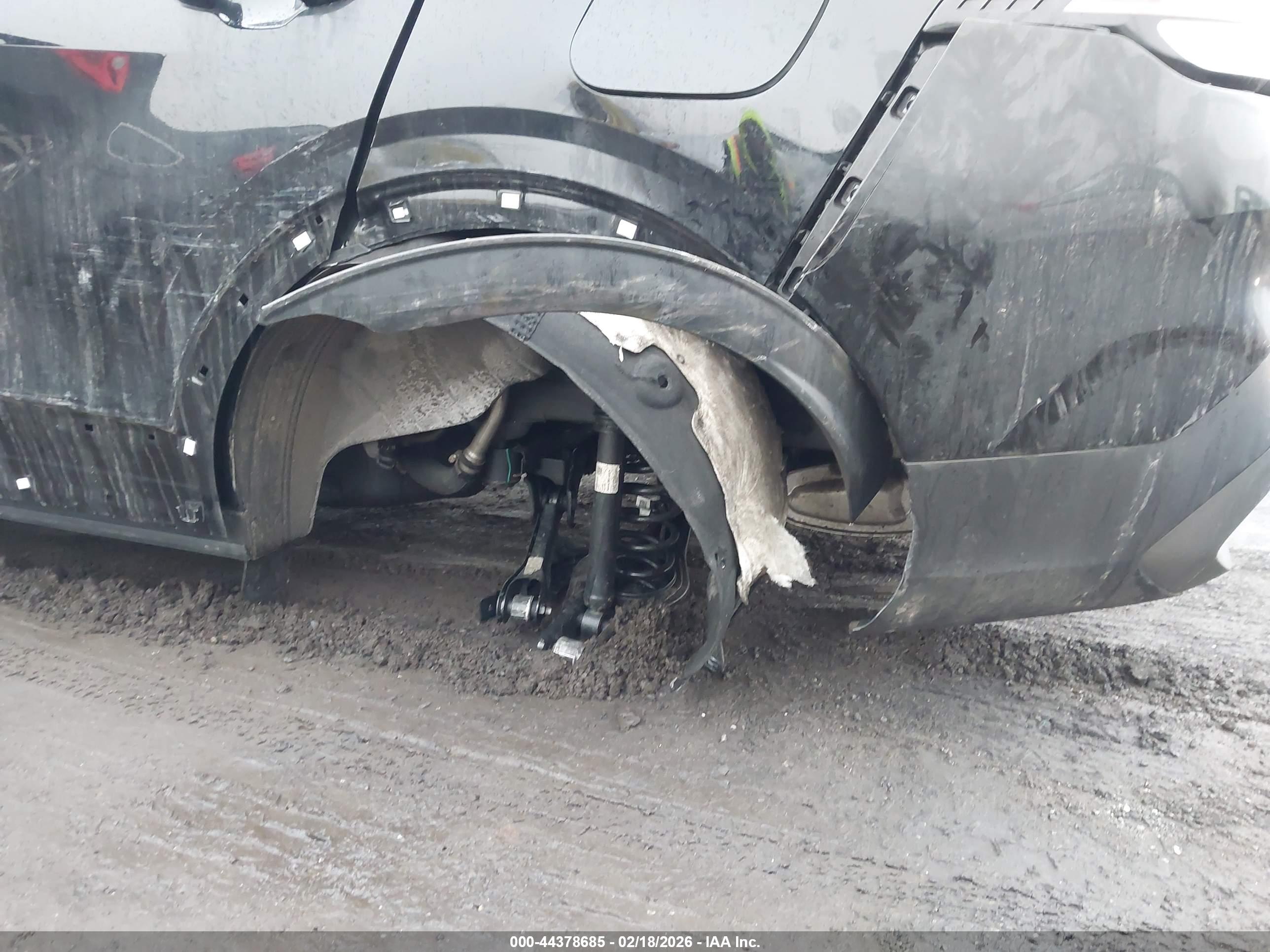 KIA SPORTAGE image 6