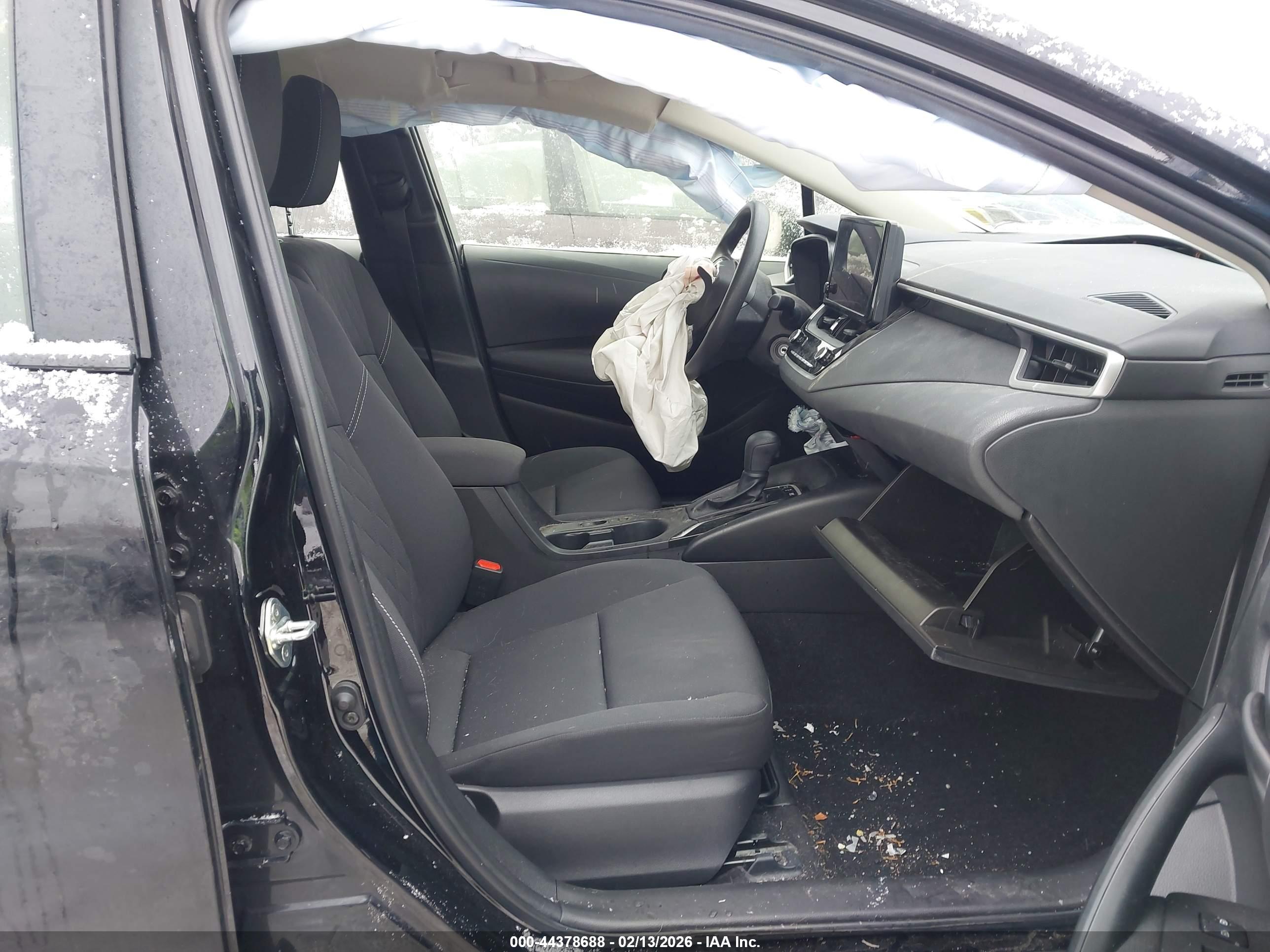 TOYOTA COROLLA image 5