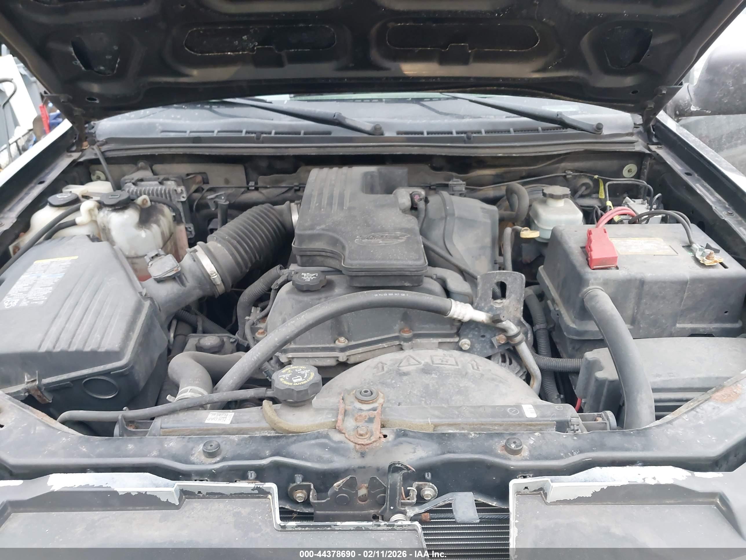 GMC CANYON image 10