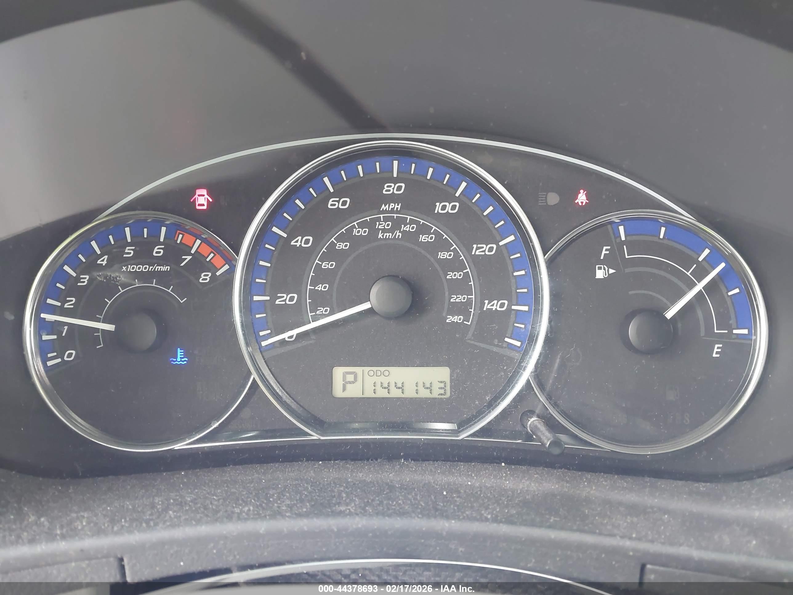 SUBARU FORESTER image 7