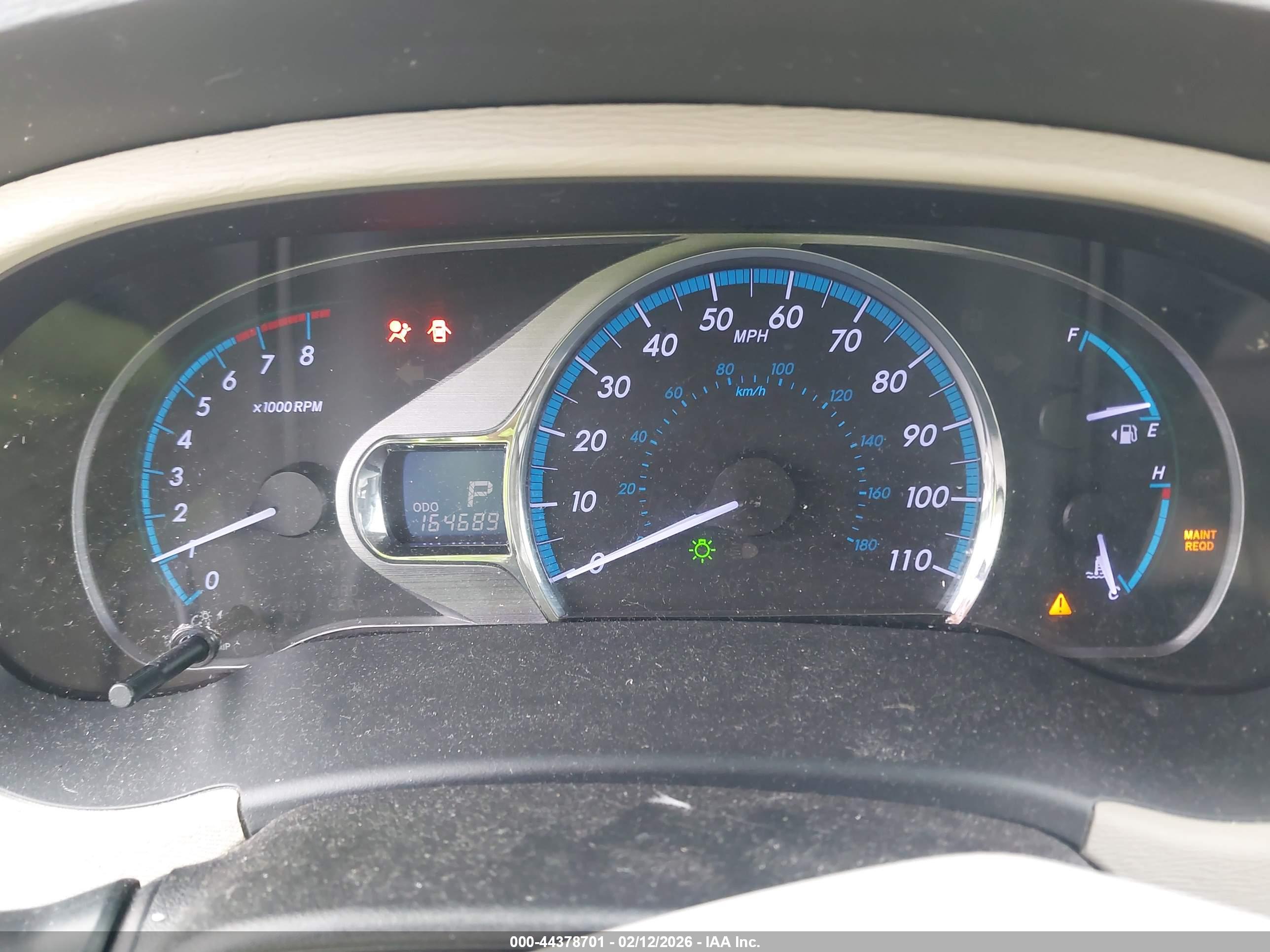 TOYOTA SIENNA image 7