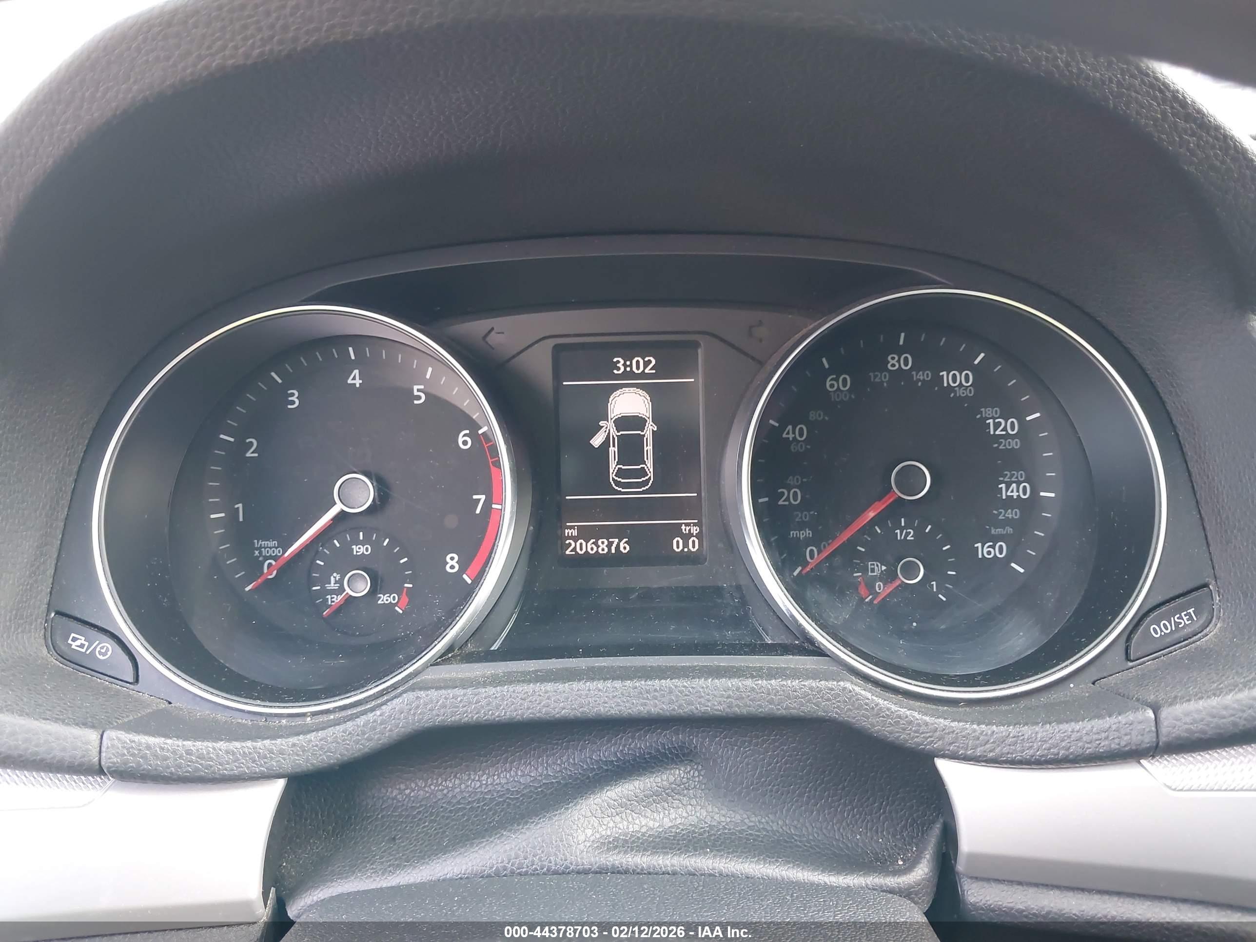 VOLKSWAGEN PASSAT image 7