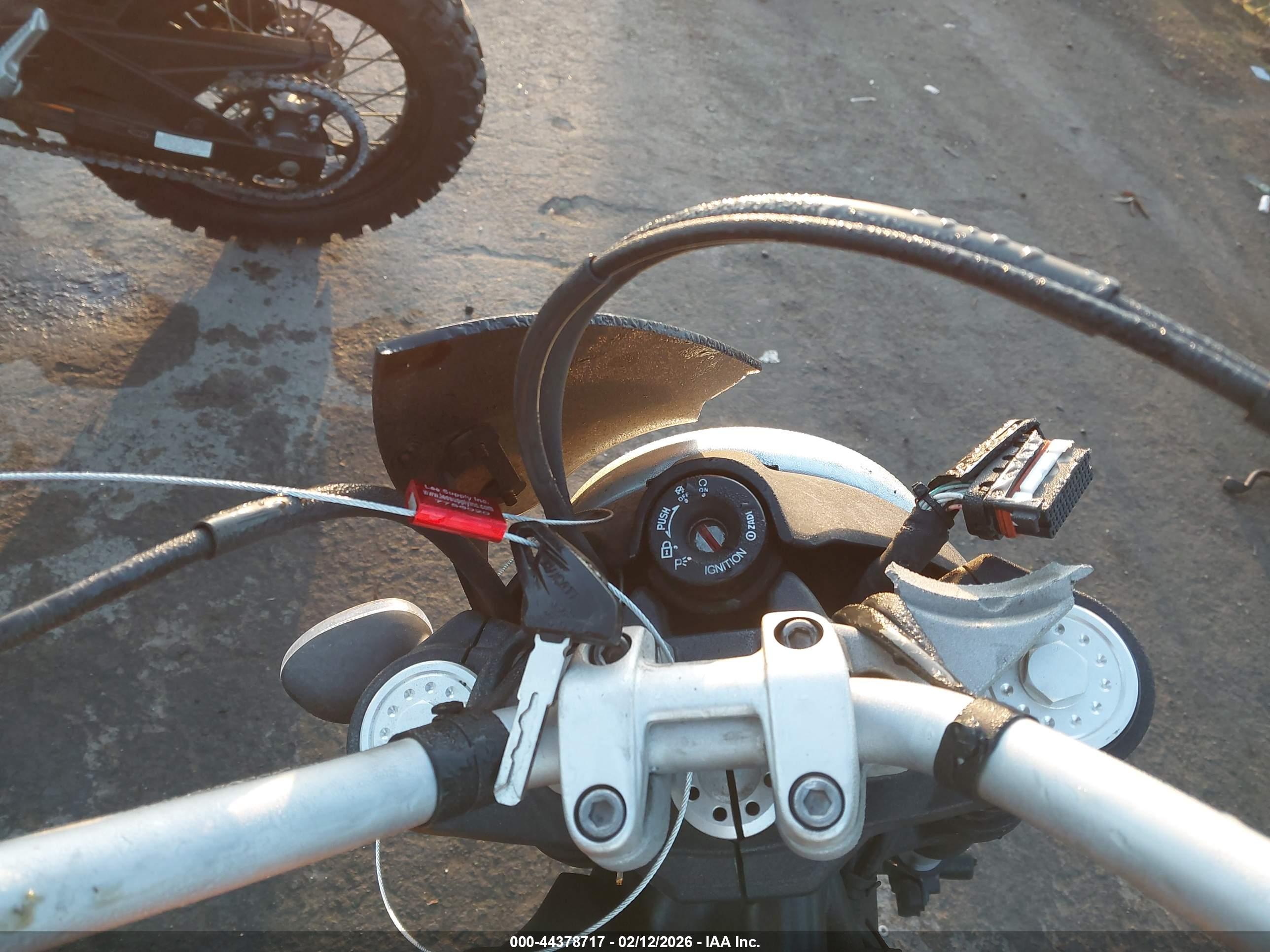 DUCATI SCRAMBLER image 7