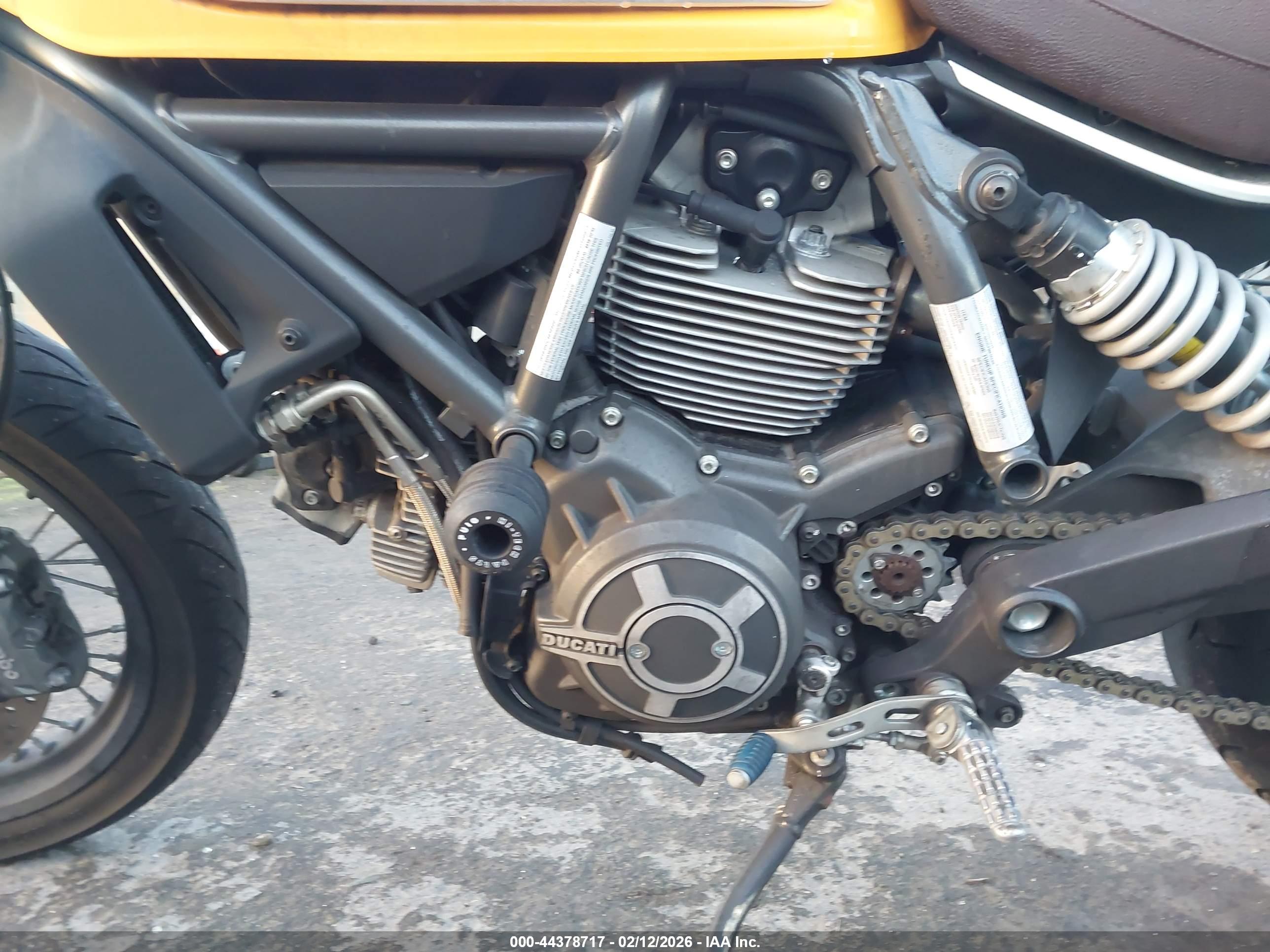 DUCATI SCRAMBLER image 9