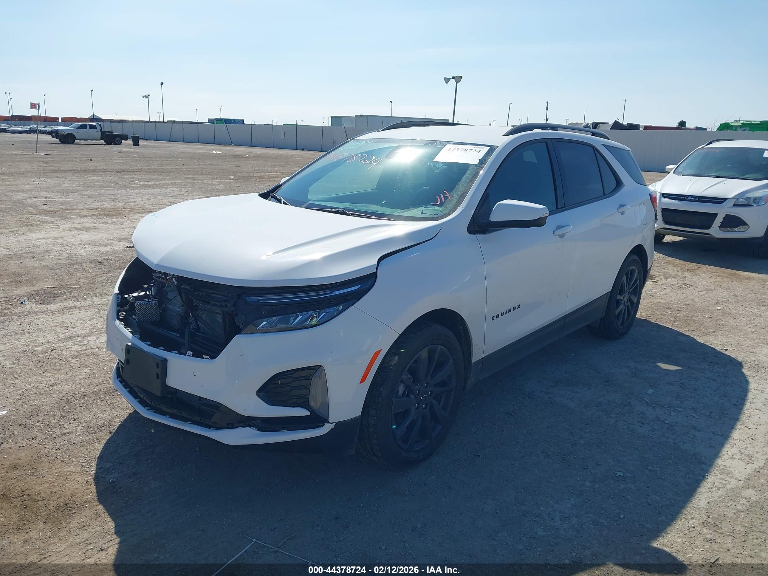 CHEVROLET EQUINOX image 2