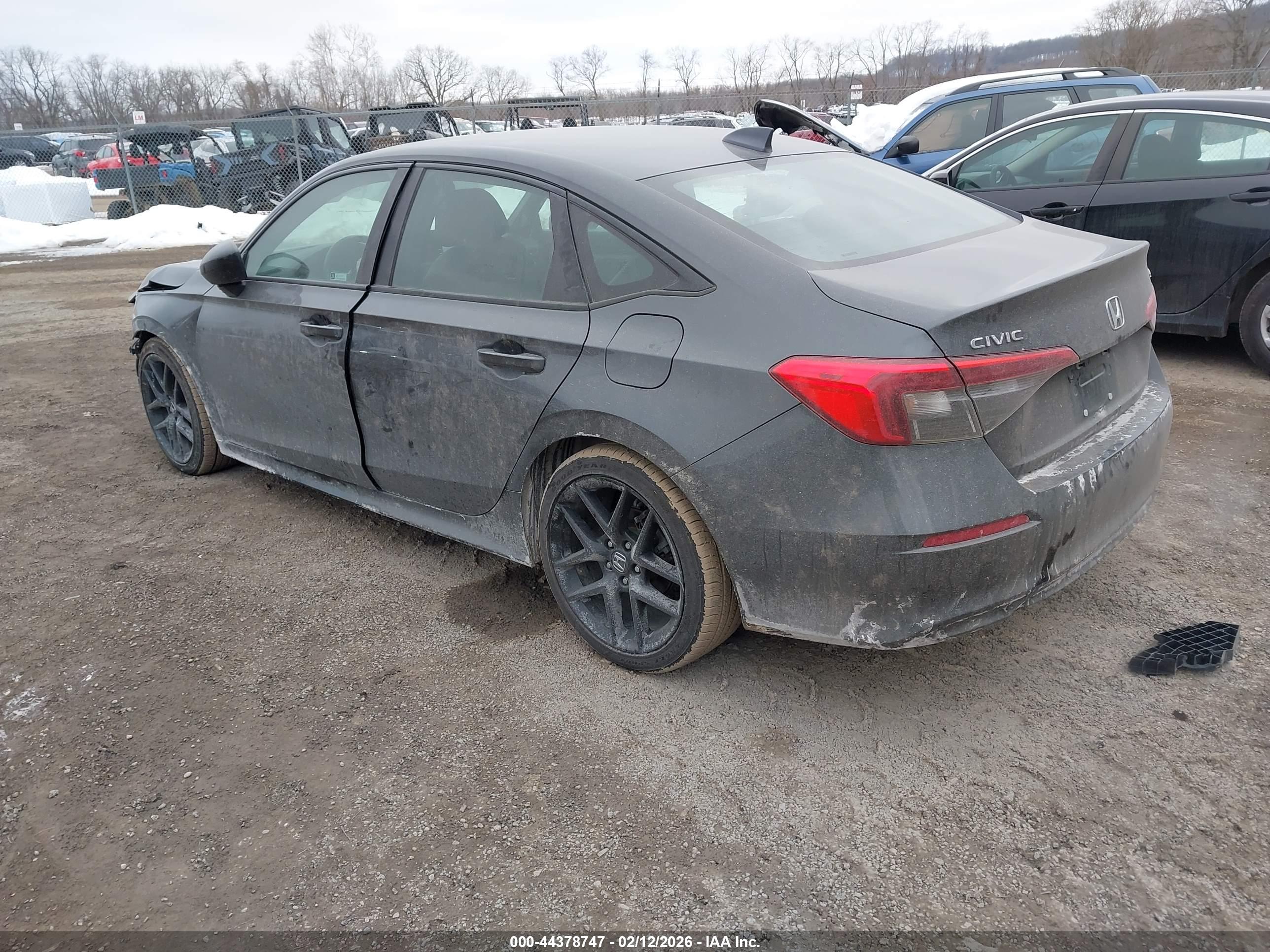 HONDA CIVIC image 3