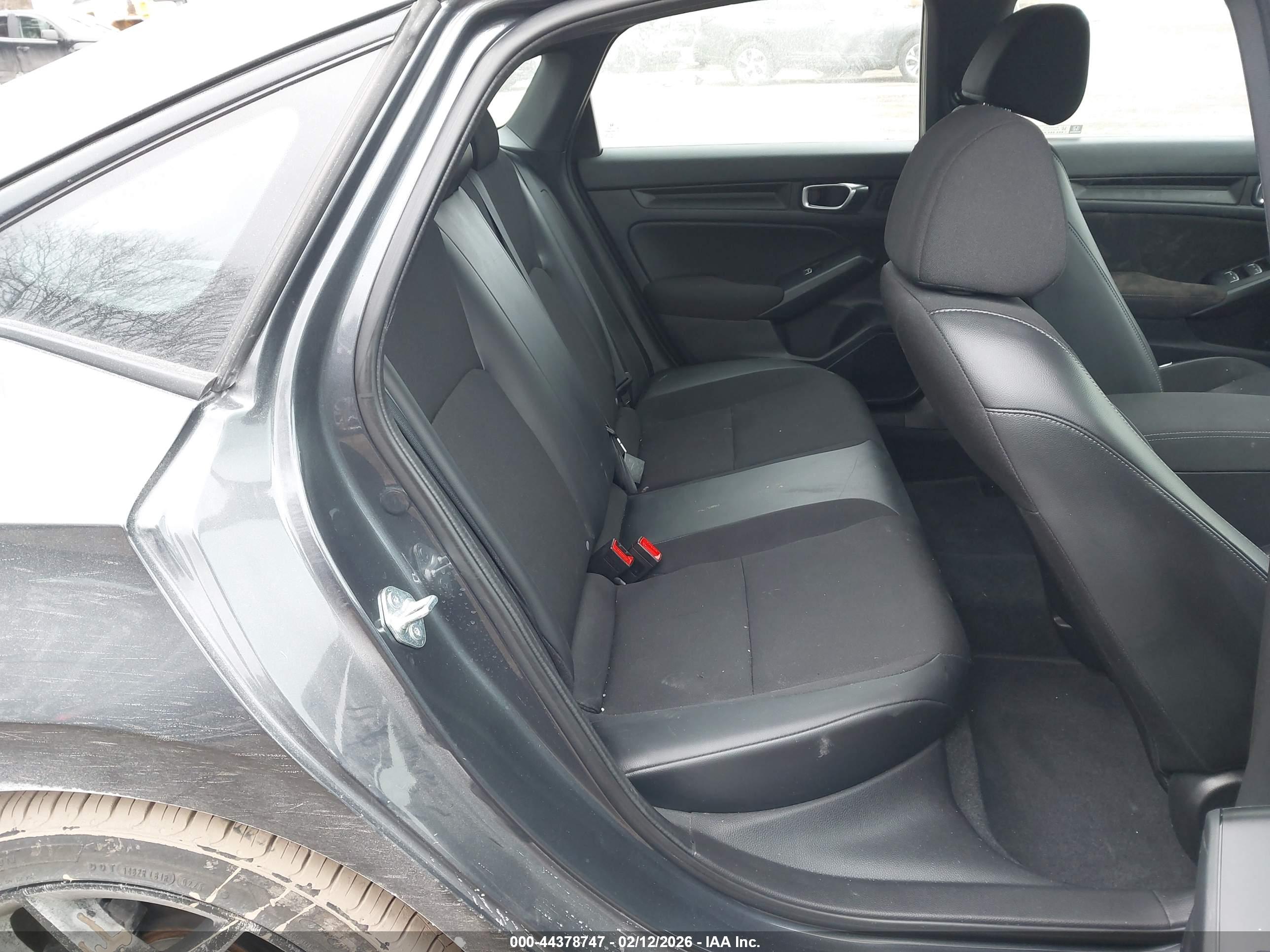 HONDA CIVIC image 8