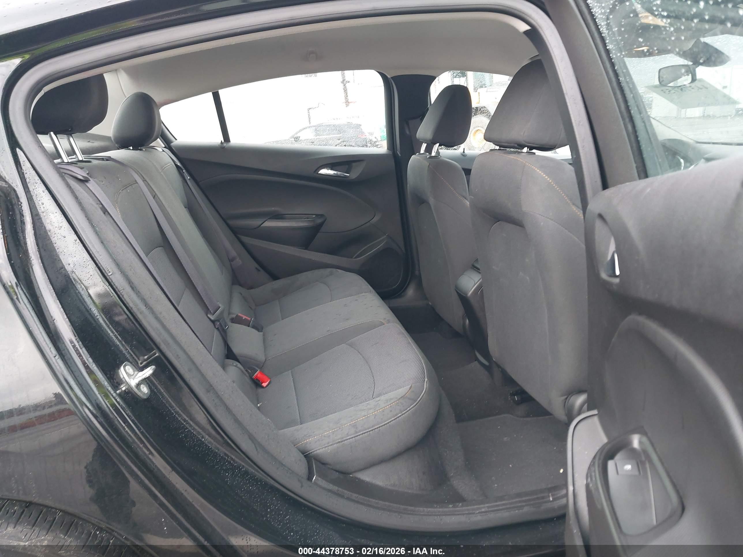 CHEVROLET CRUZE image 8