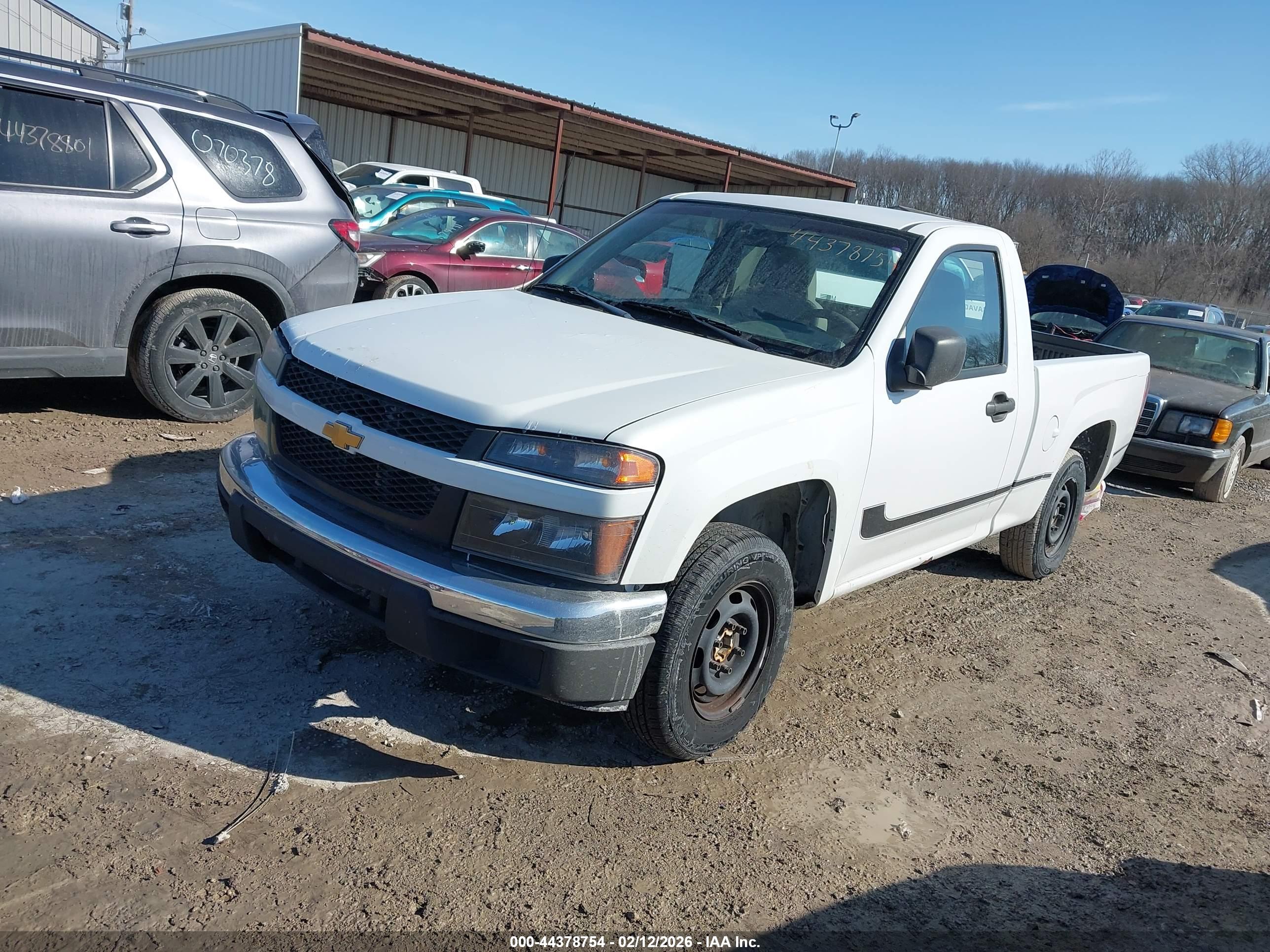 CHEVROLET COLORADO image 2