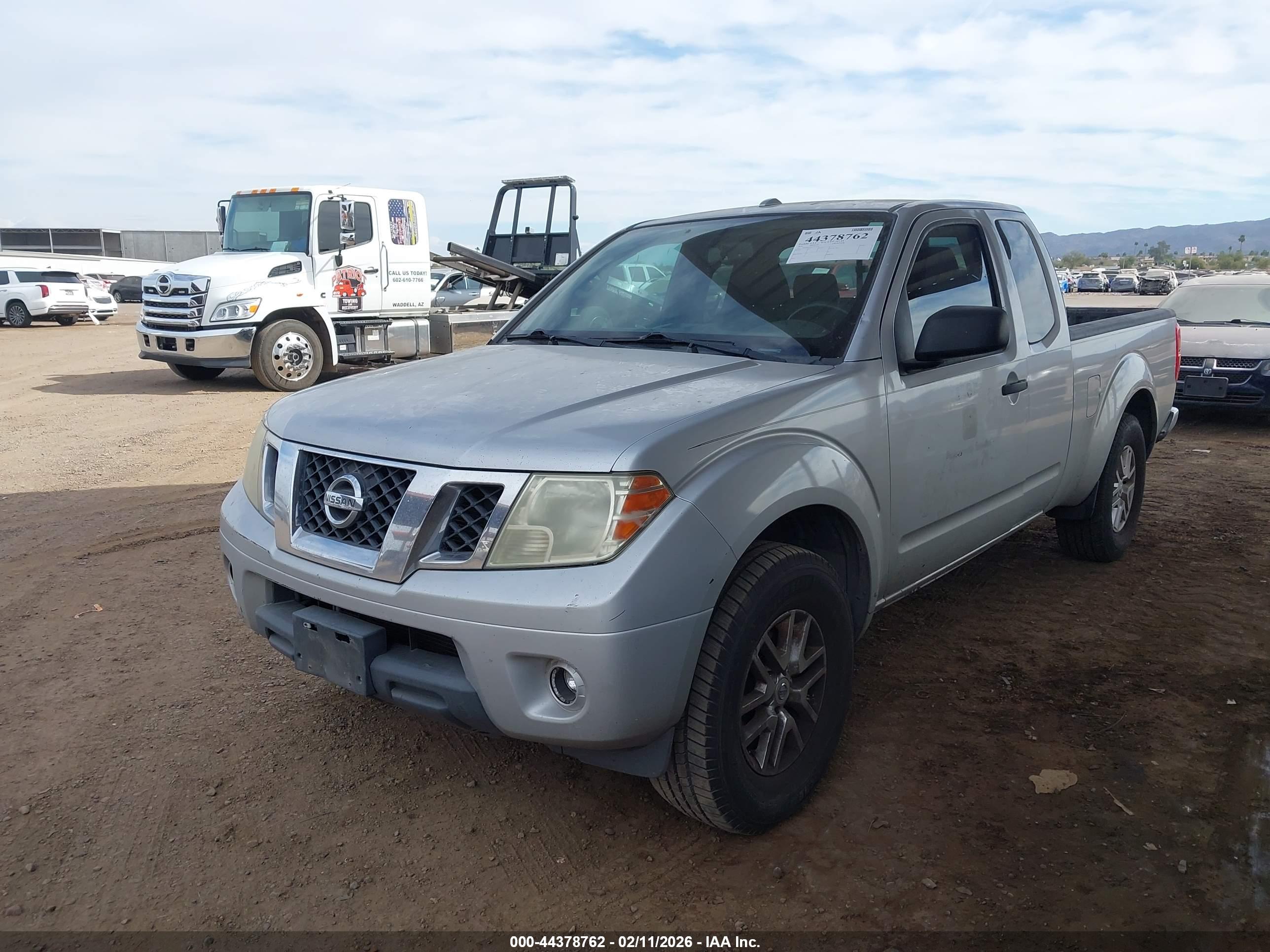 NISSAN FRONTIER image 2