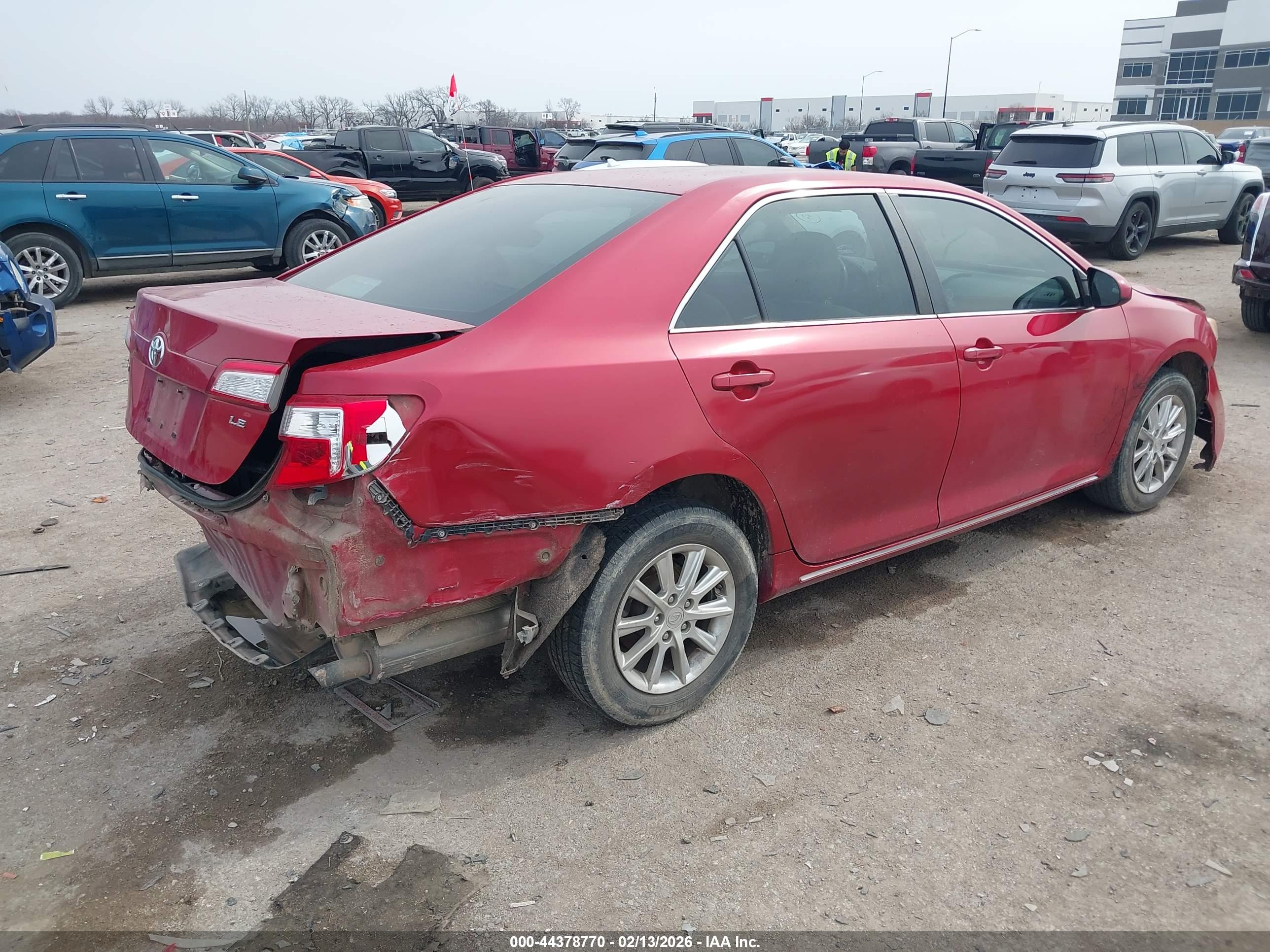TOYOTA CAMRY image 4