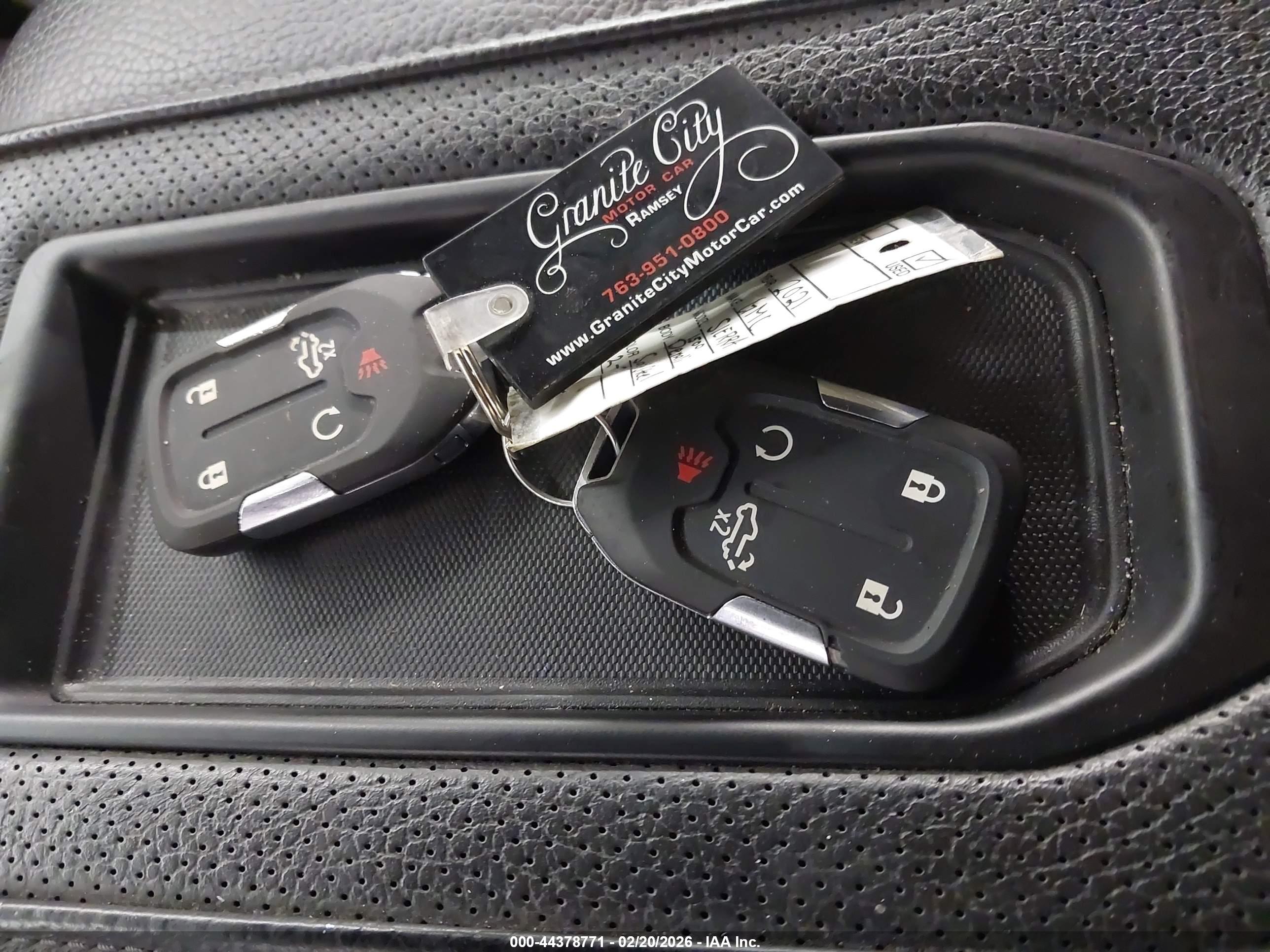 GMC SIERRA image 11