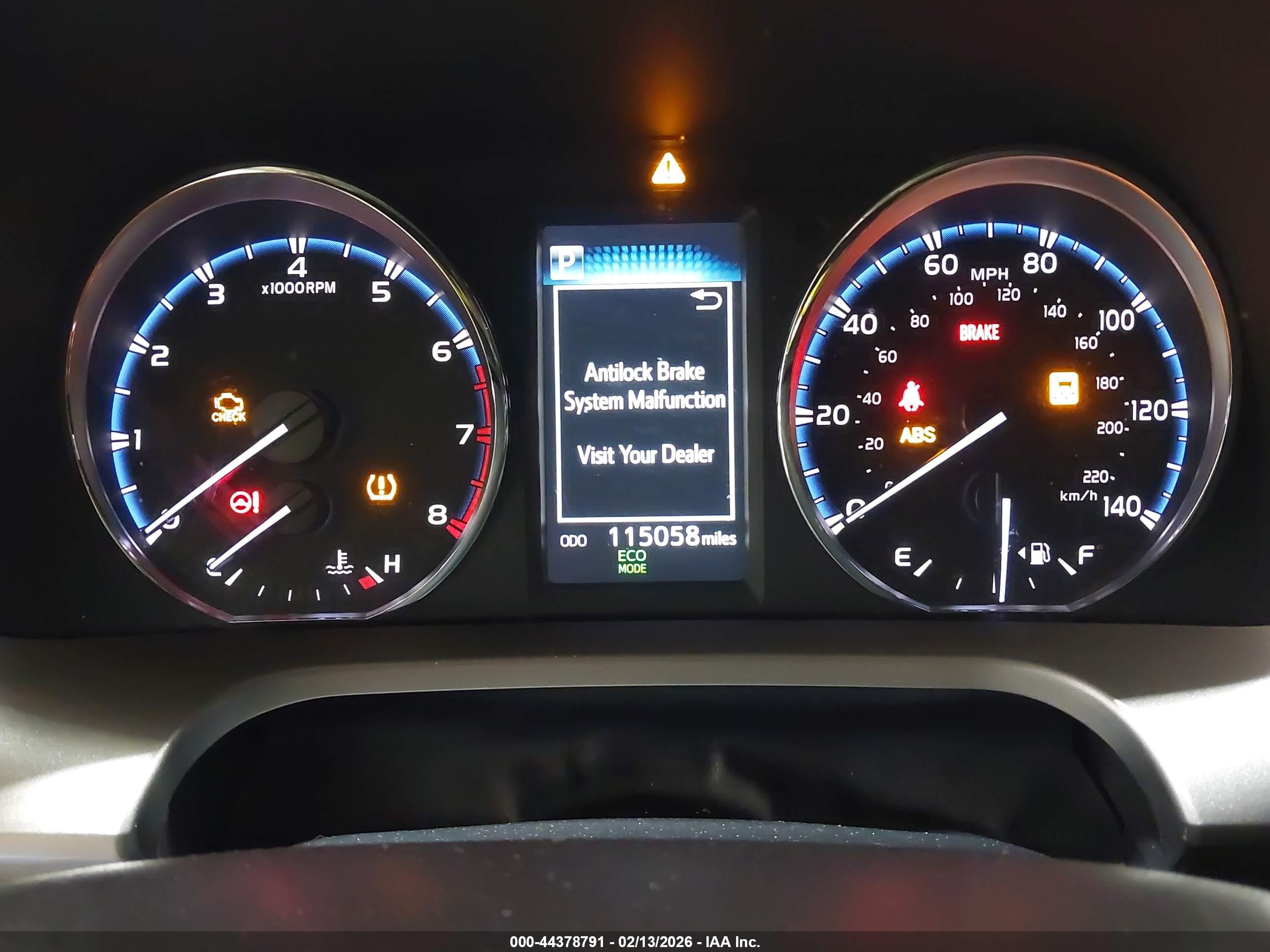 TOYOTA RAV4 image 7