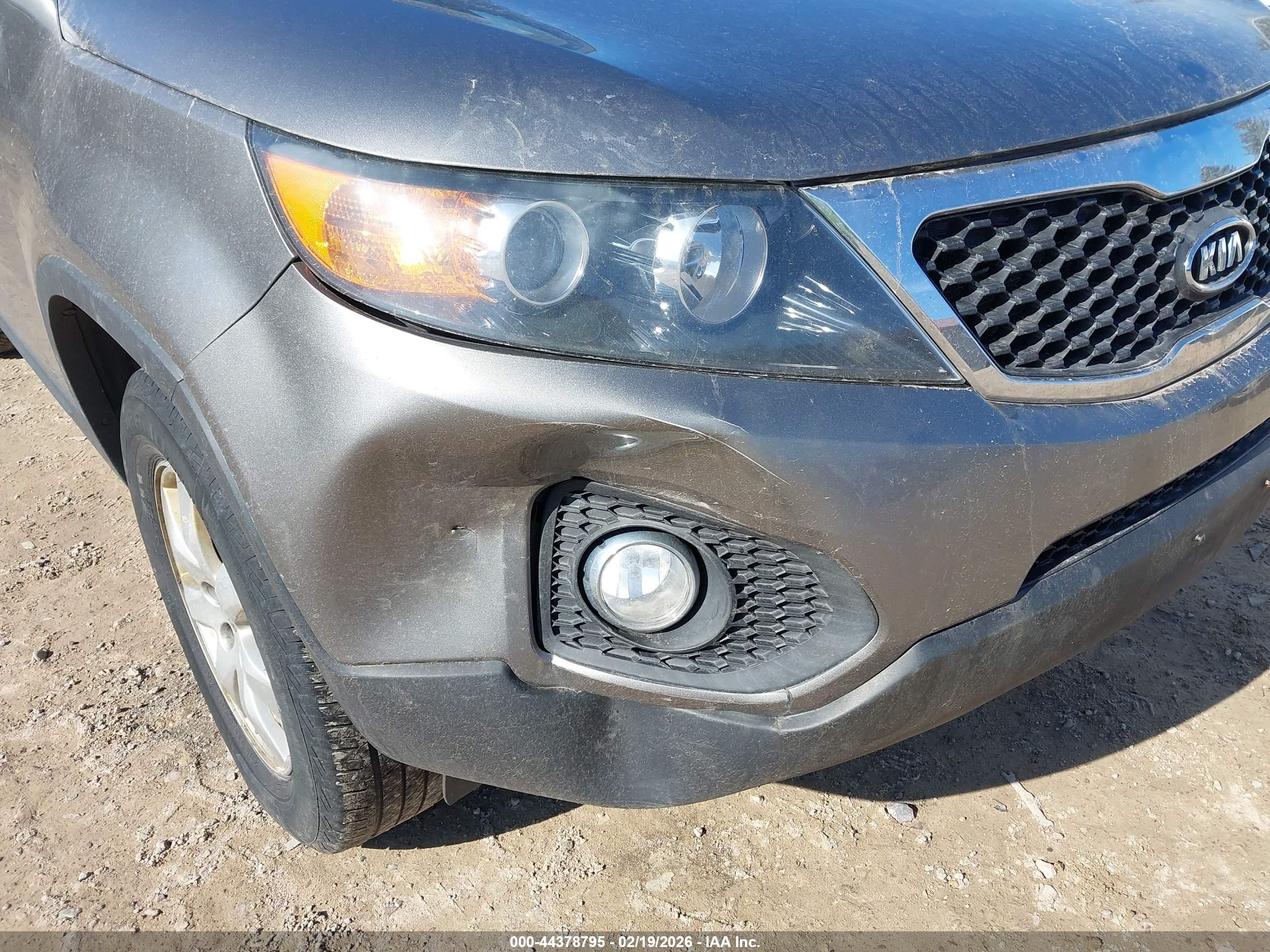 KIA SORENTO image 6