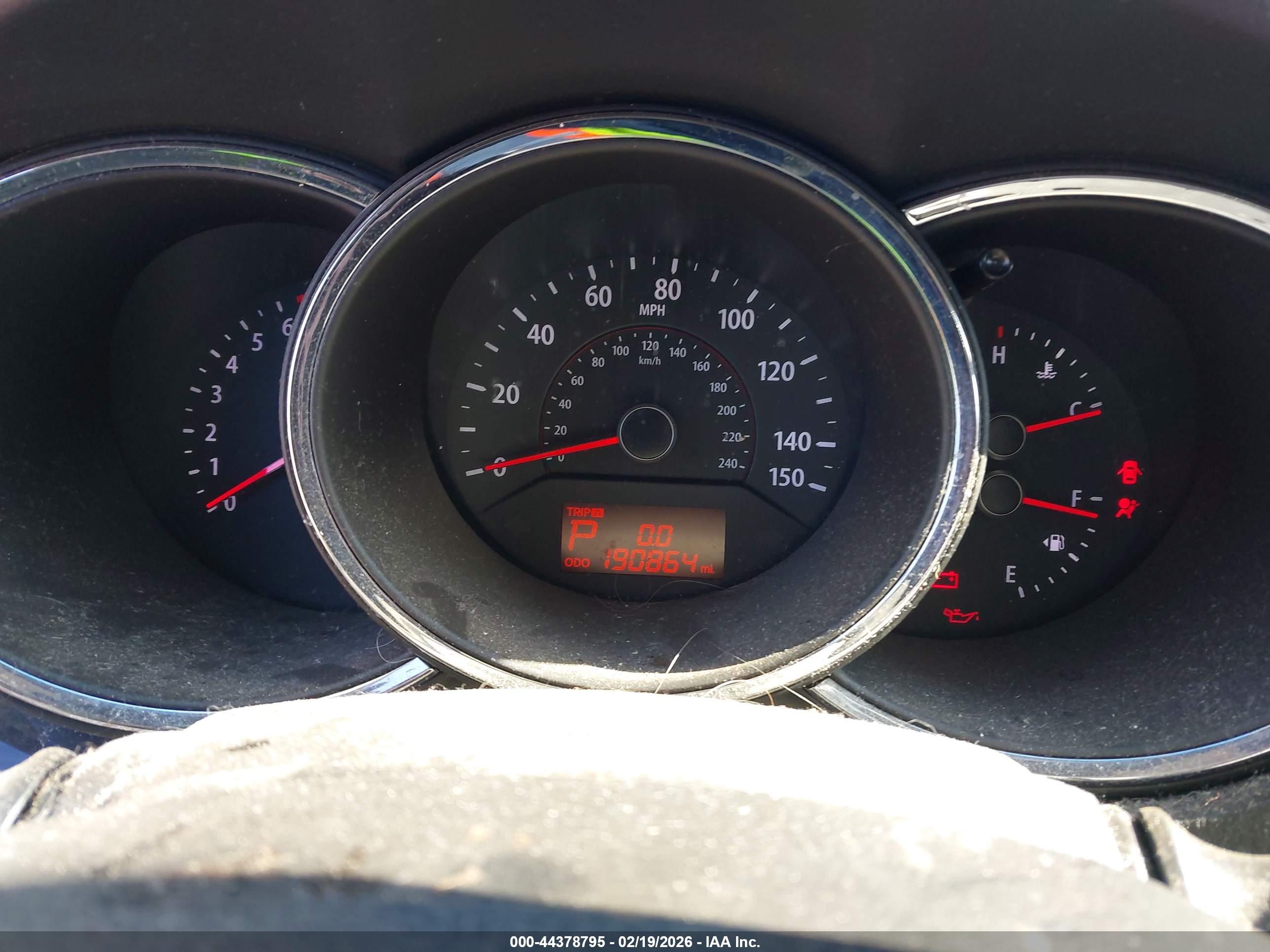KIA SORENTO image 7