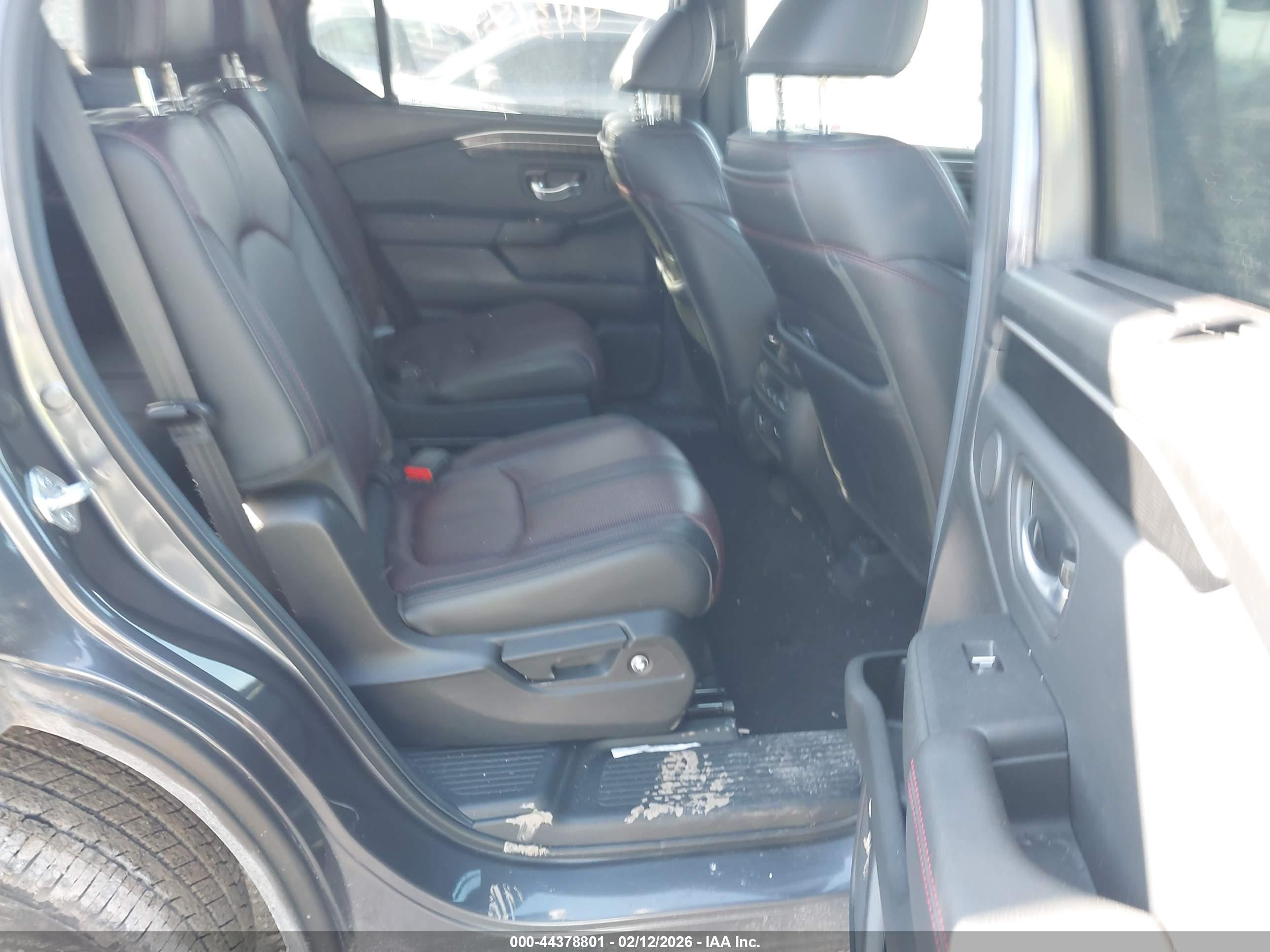 HONDA PILOT image 8