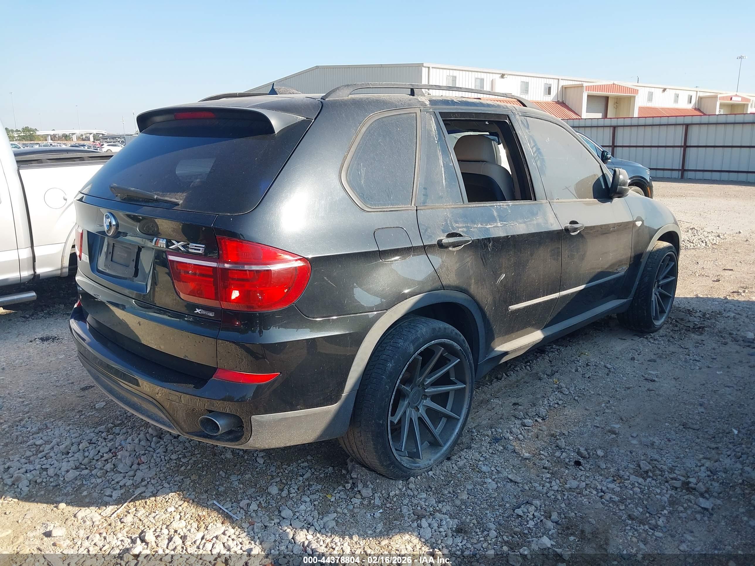 BMW X5 image 4