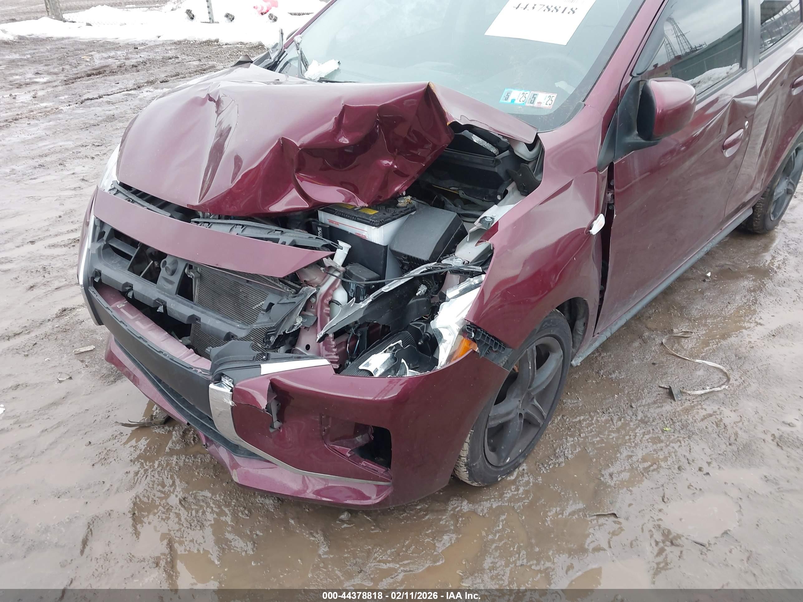 MITSUBISHI MIRAGE image 6