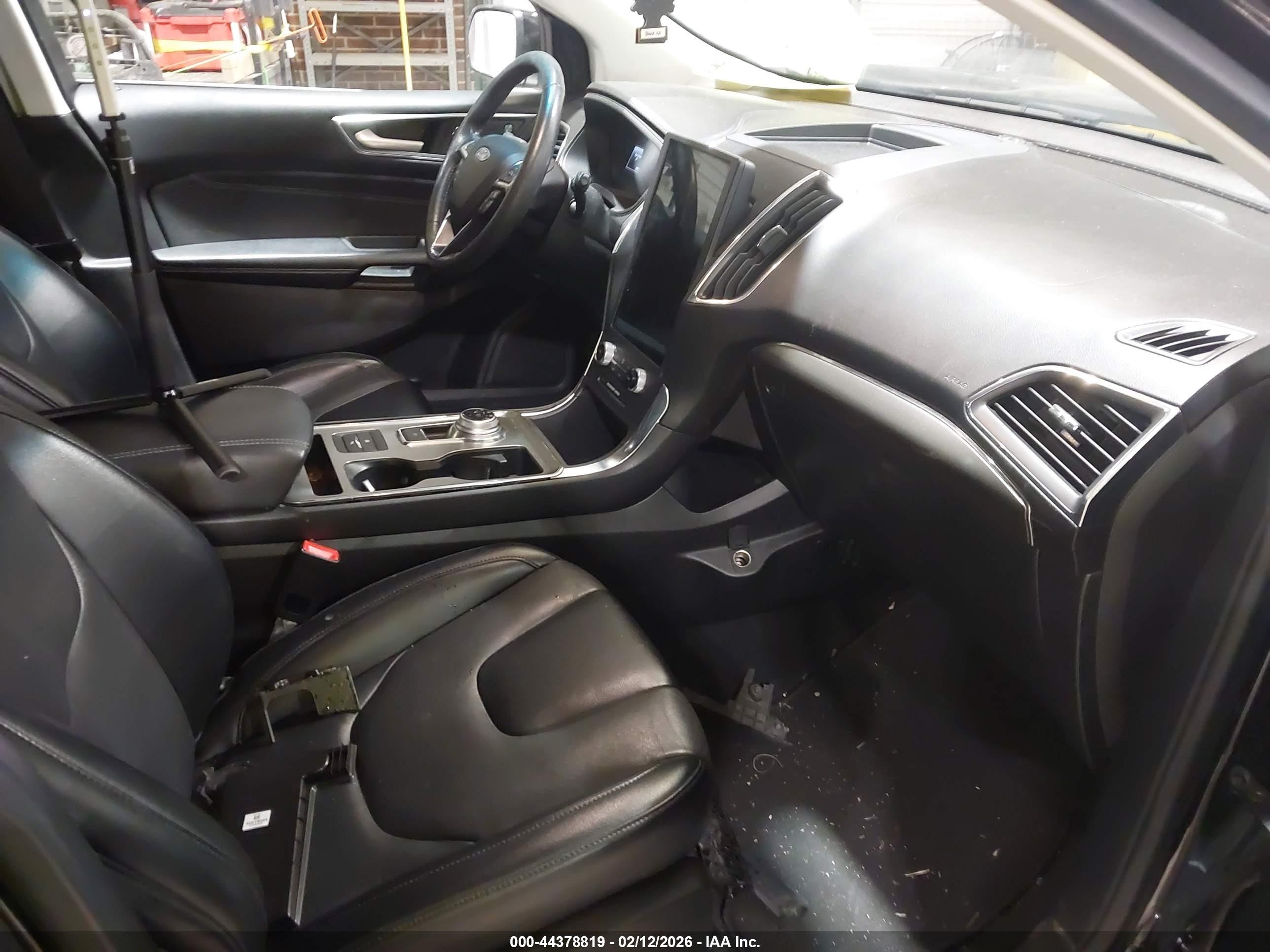 FORD EDGE image 5