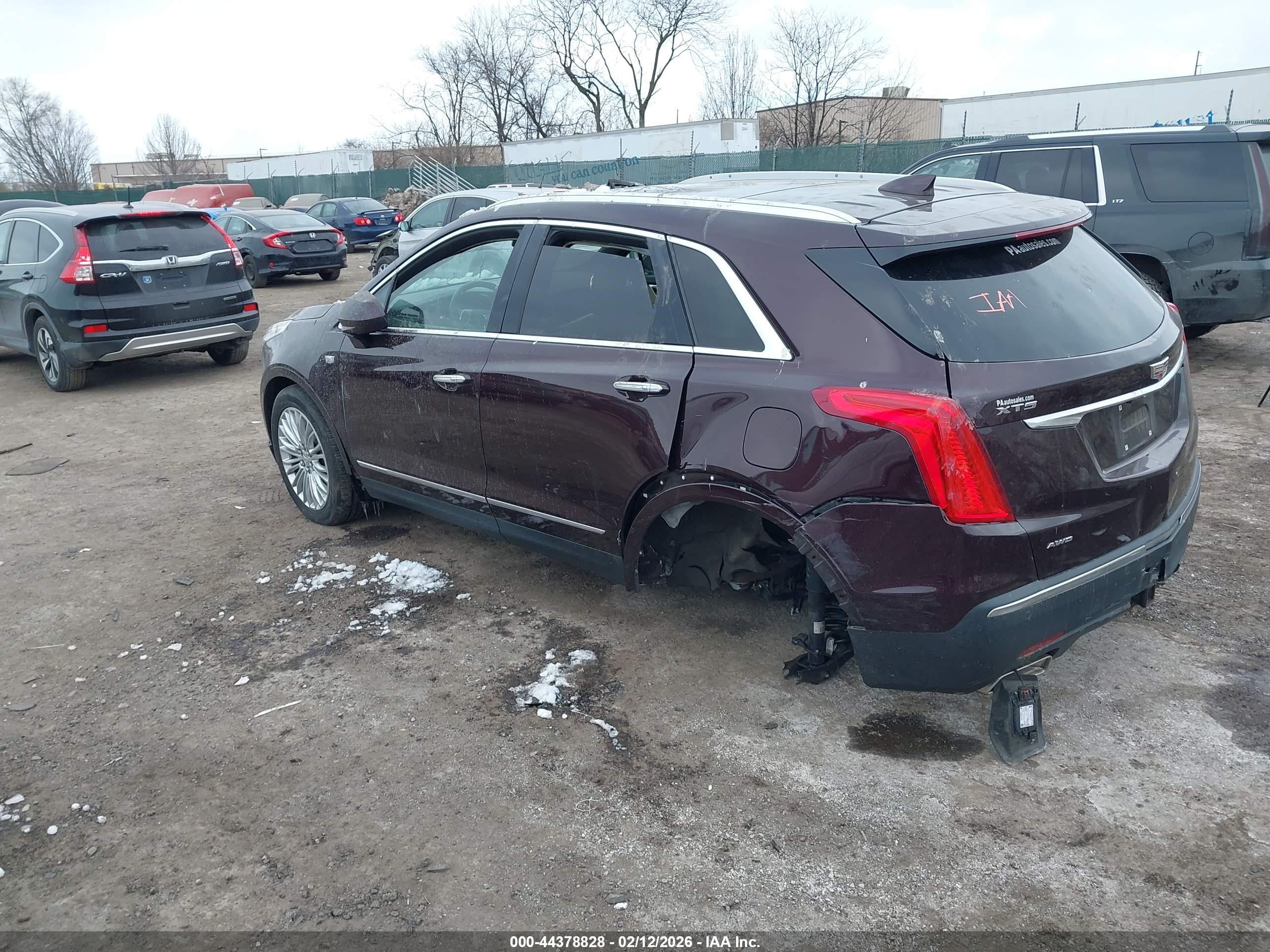 CADILLAC XT5 image 3