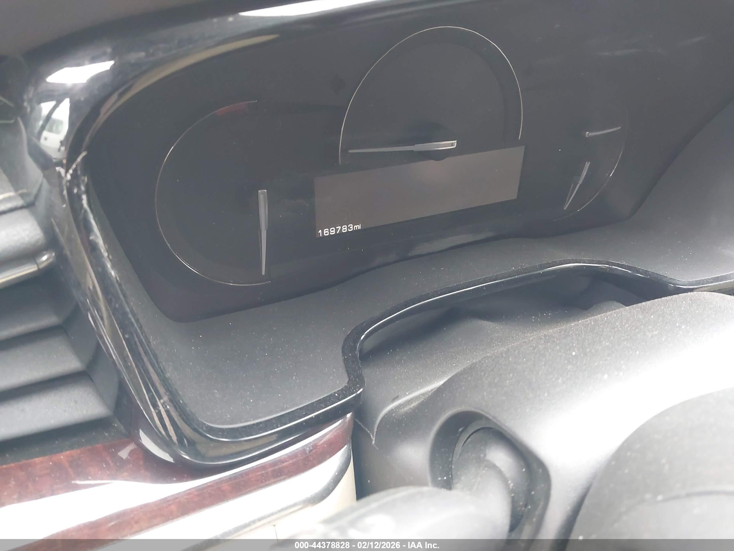 CADILLAC XT5 image 7