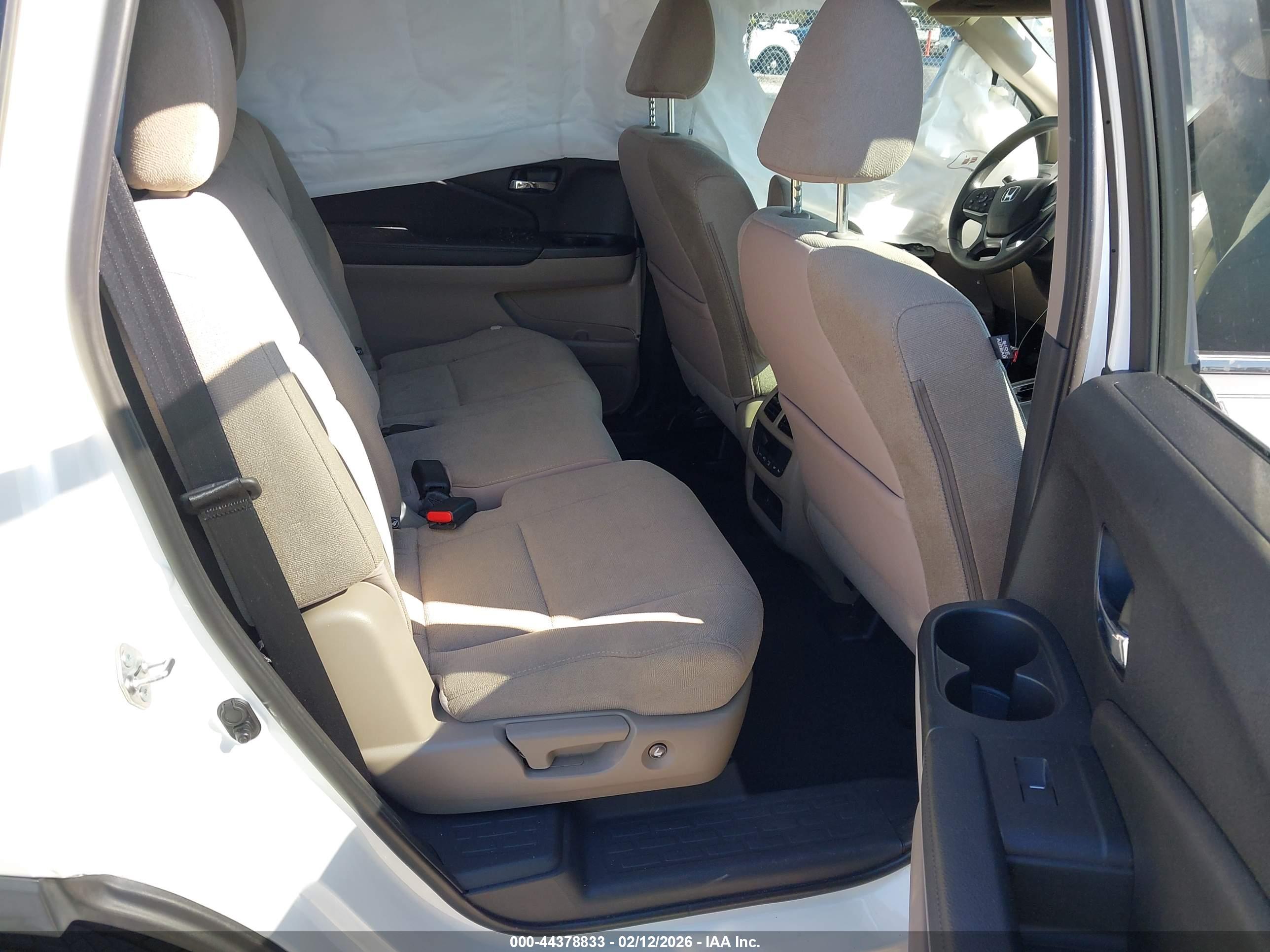 HONDA PILOT image 8