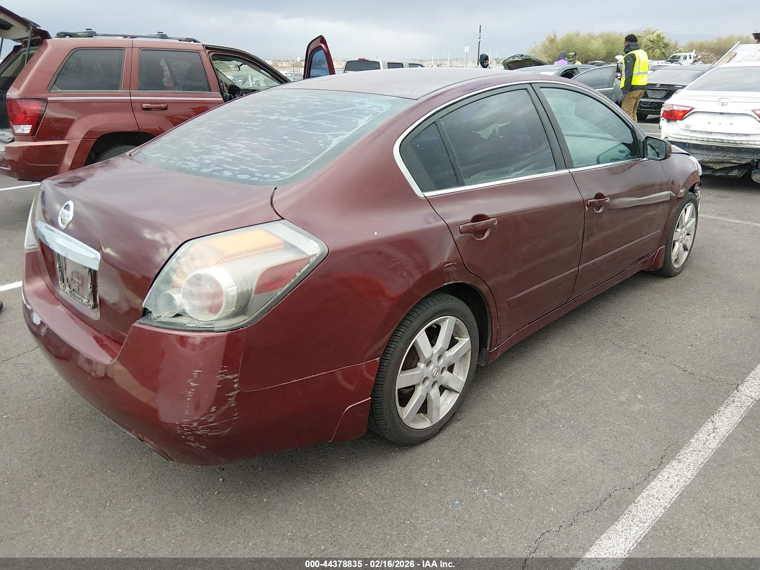 NISSAN ALTIMA image 4