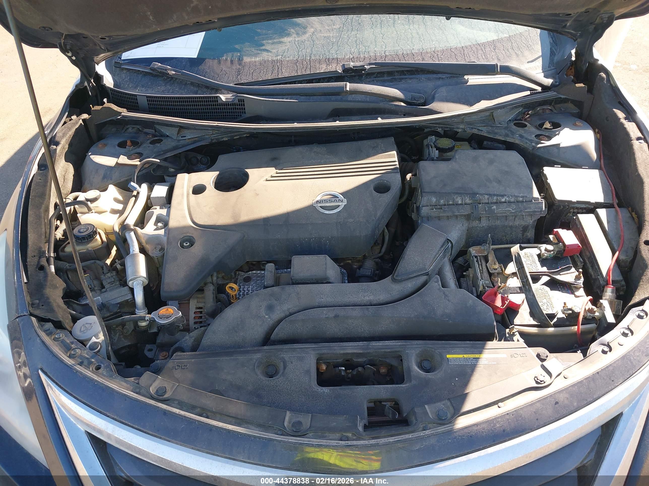 NISSAN ALTIMA image 10