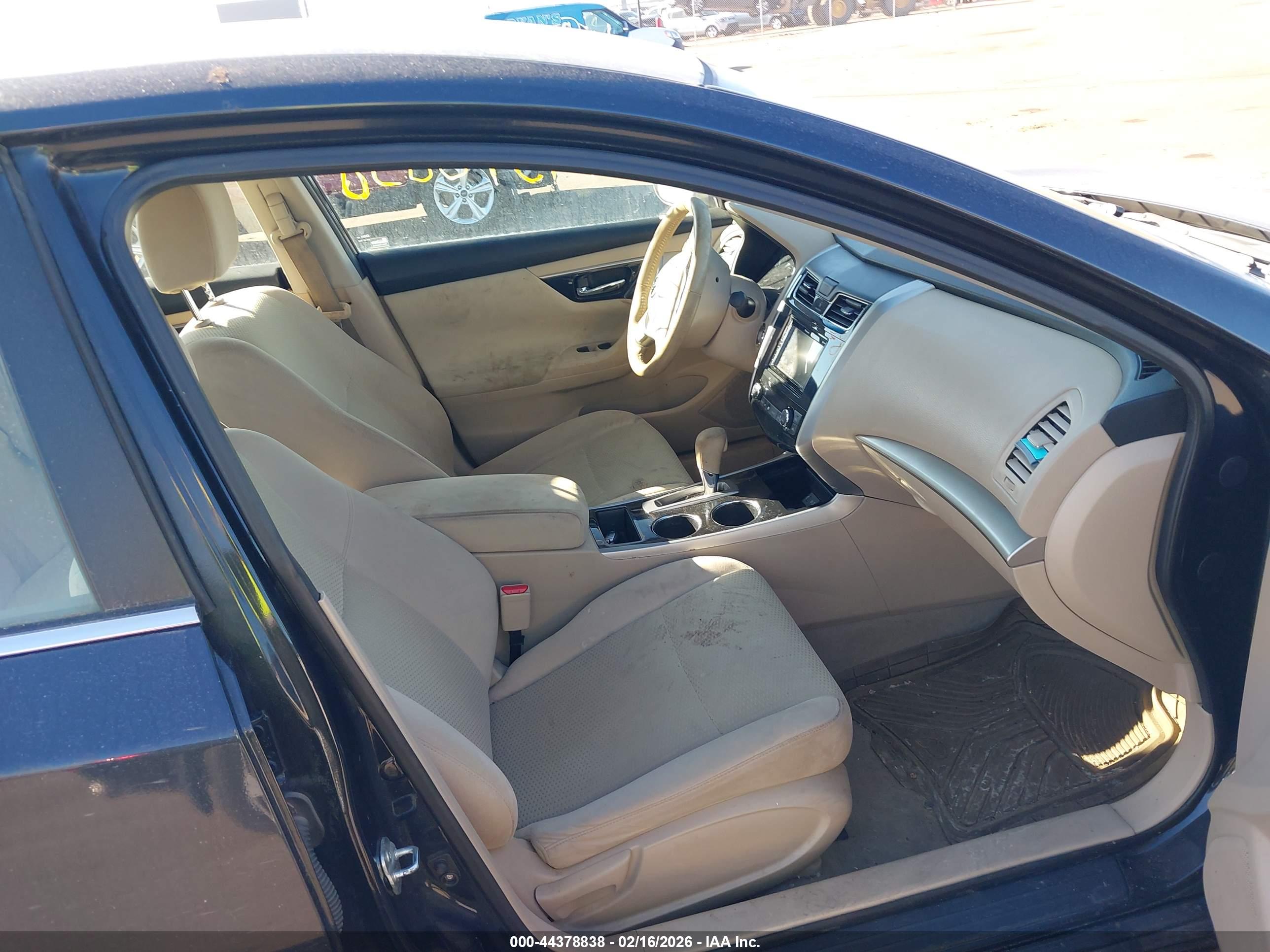 NISSAN ALTIMA image 5