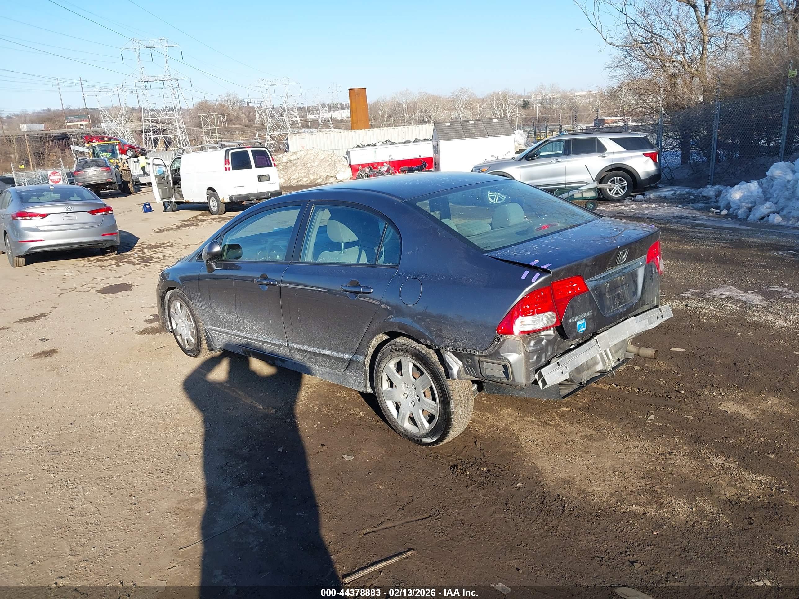 HONDA CIVIC image 3