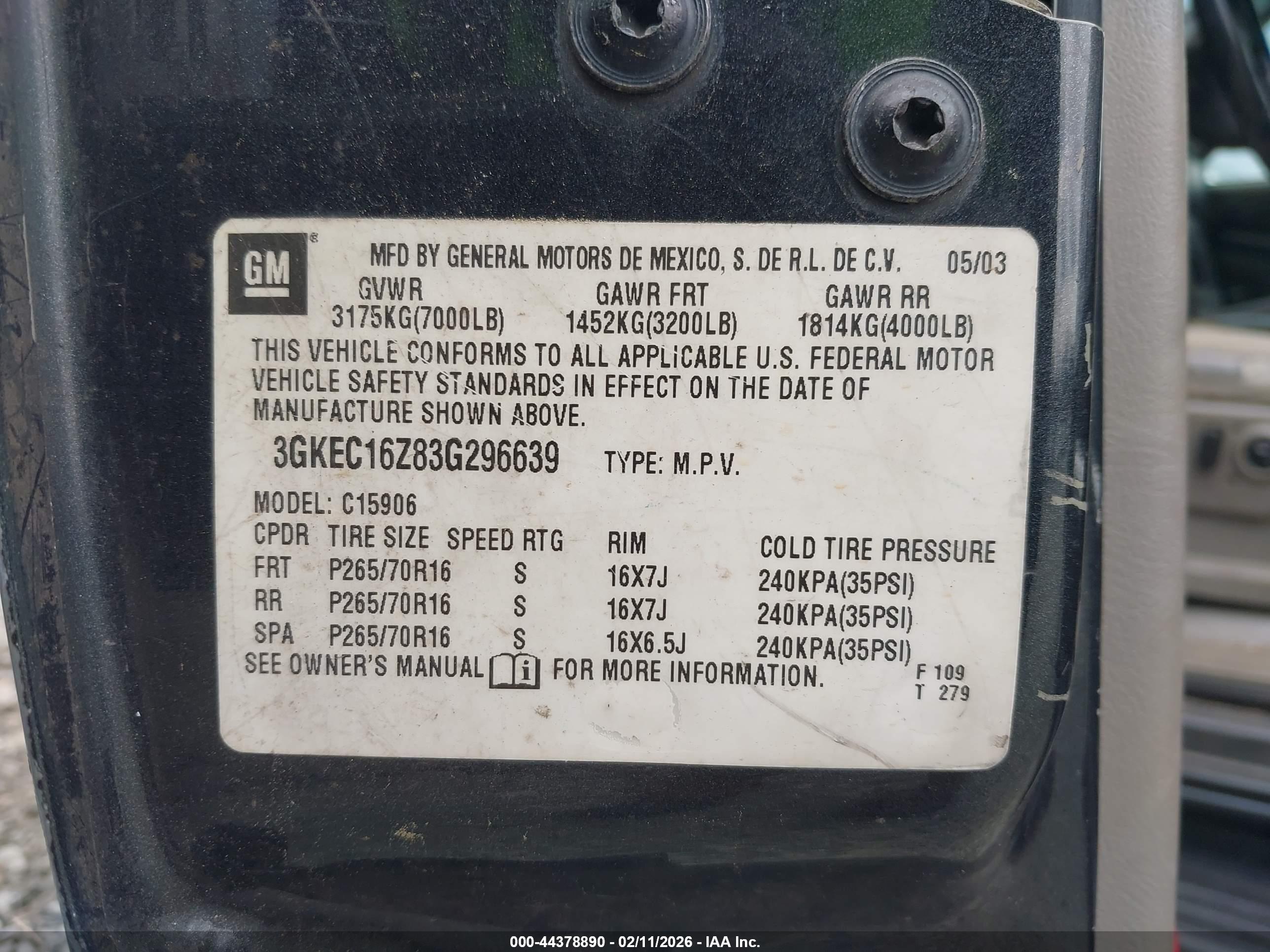 GMC YUKON image 9
