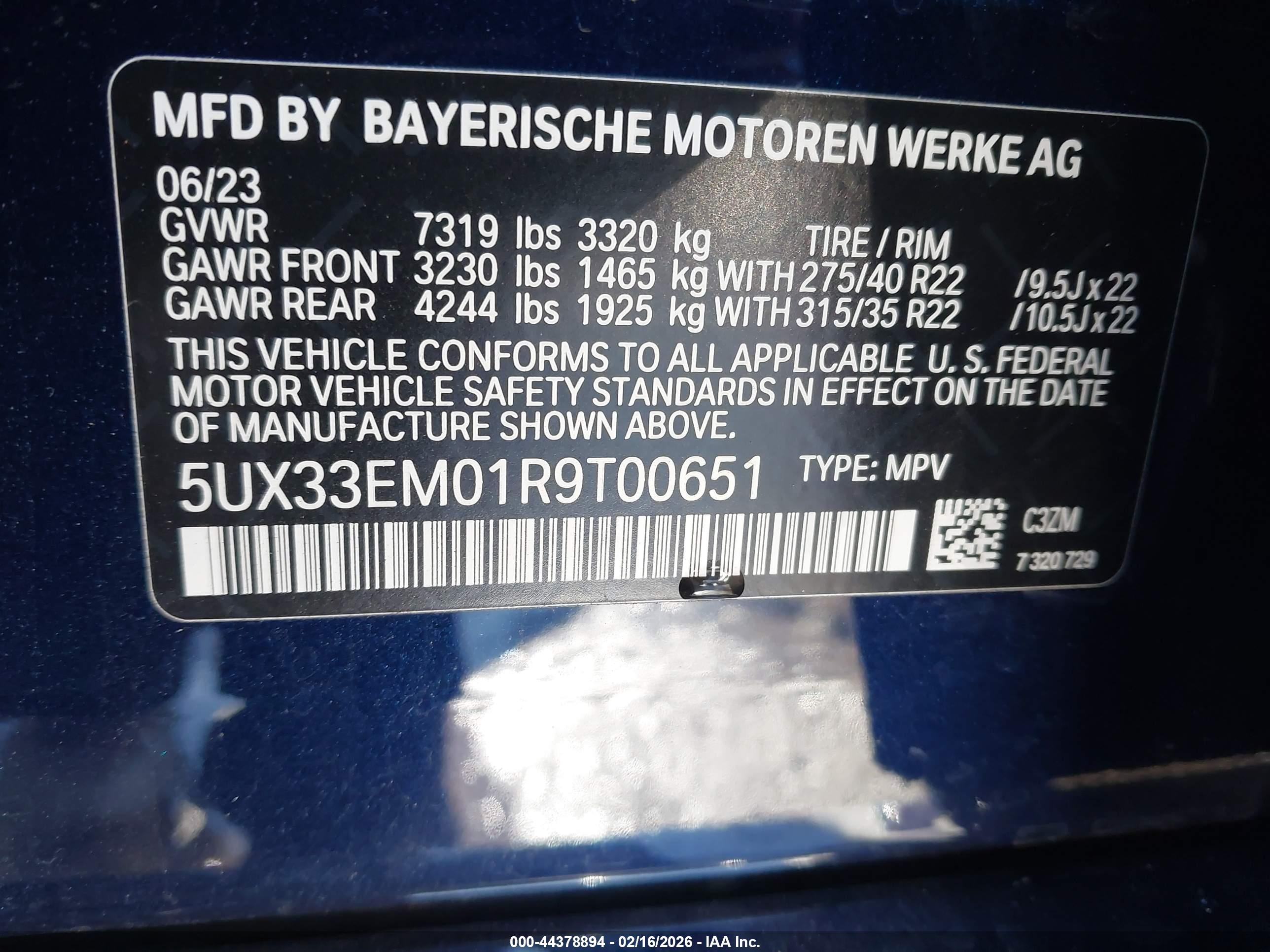 BMW X7 image 9