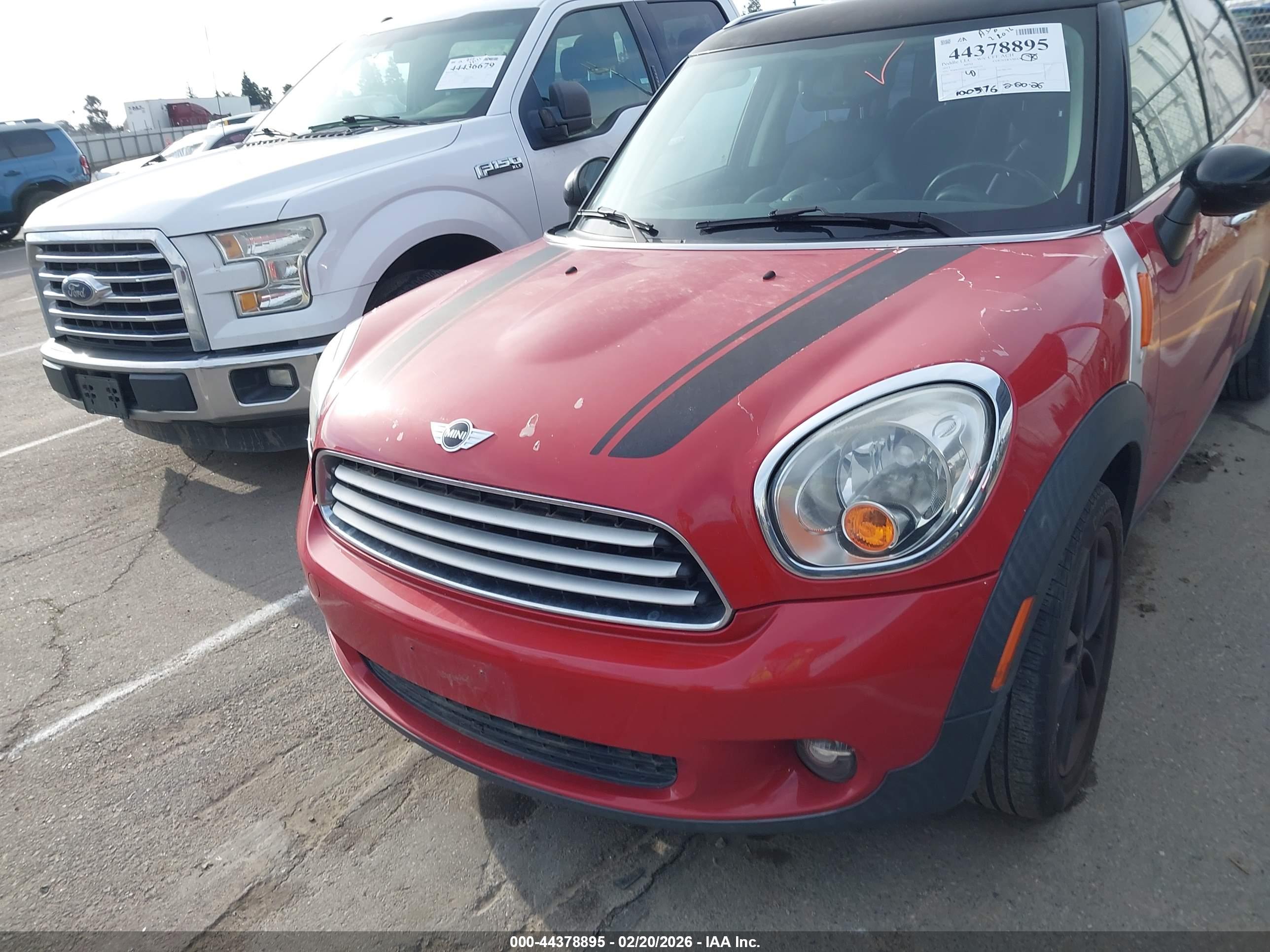 MINI COUNTRYMAN image 6