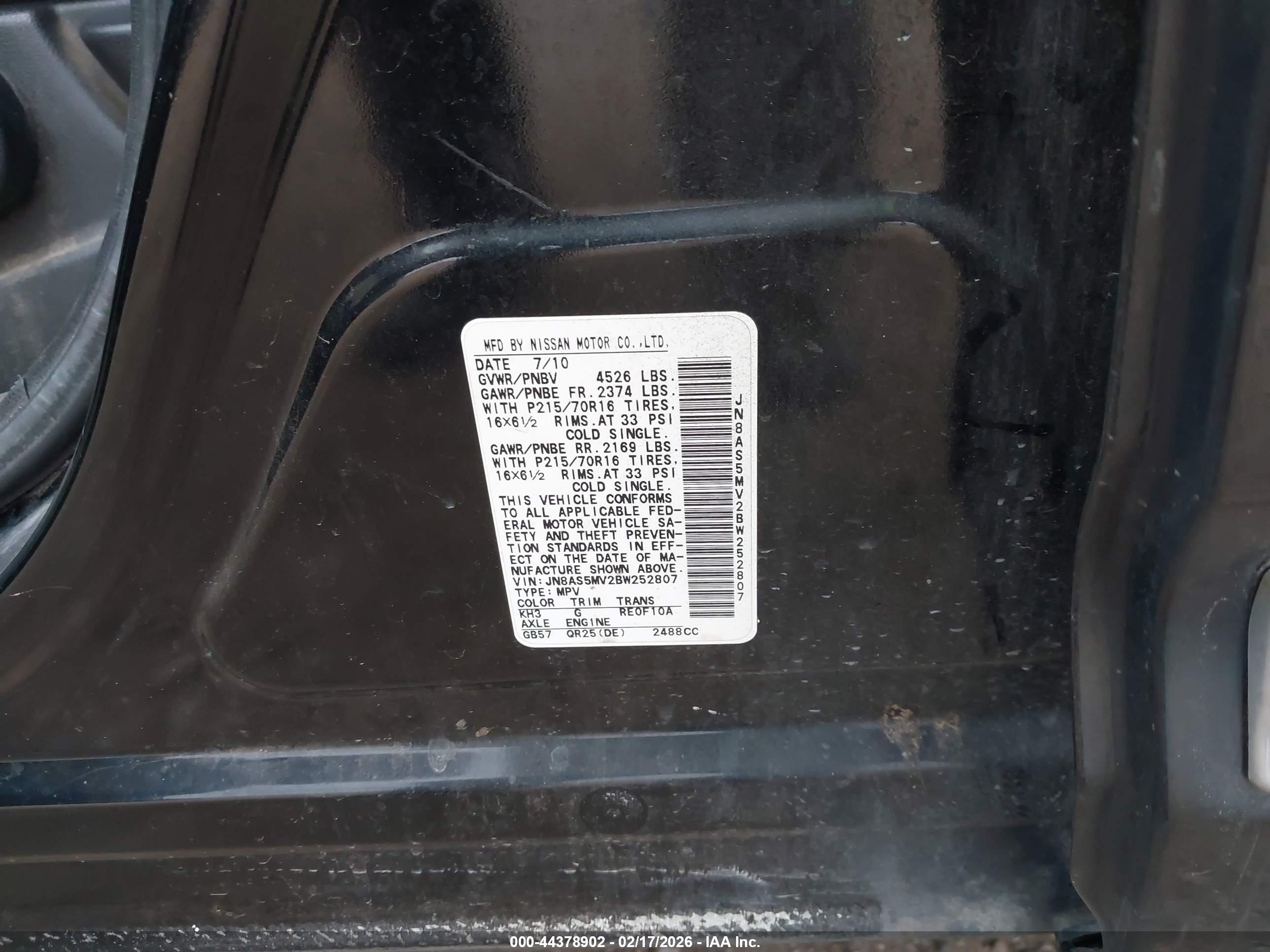 NISSAN ROGUE image 9