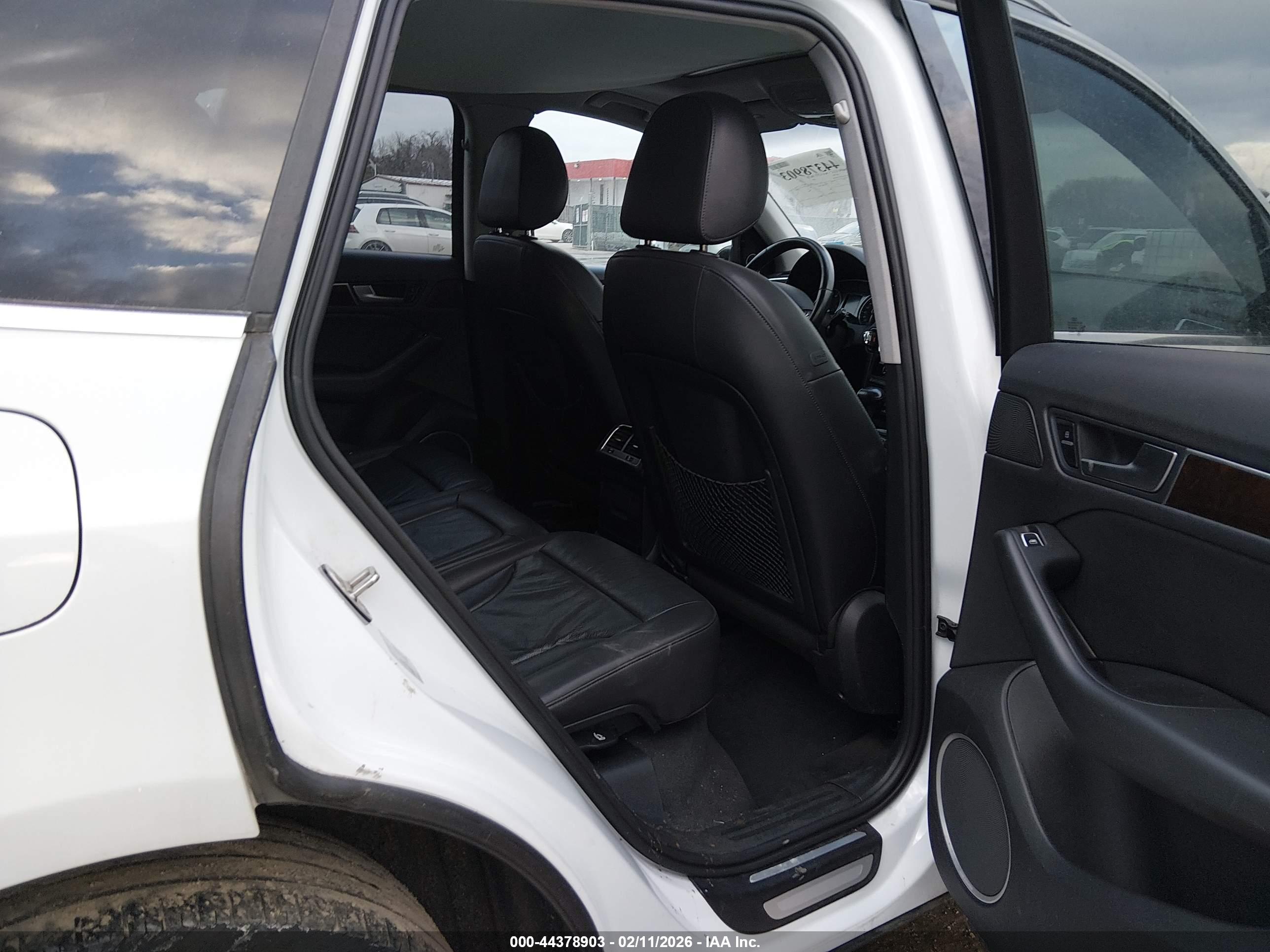 AUDI Q5 image 8