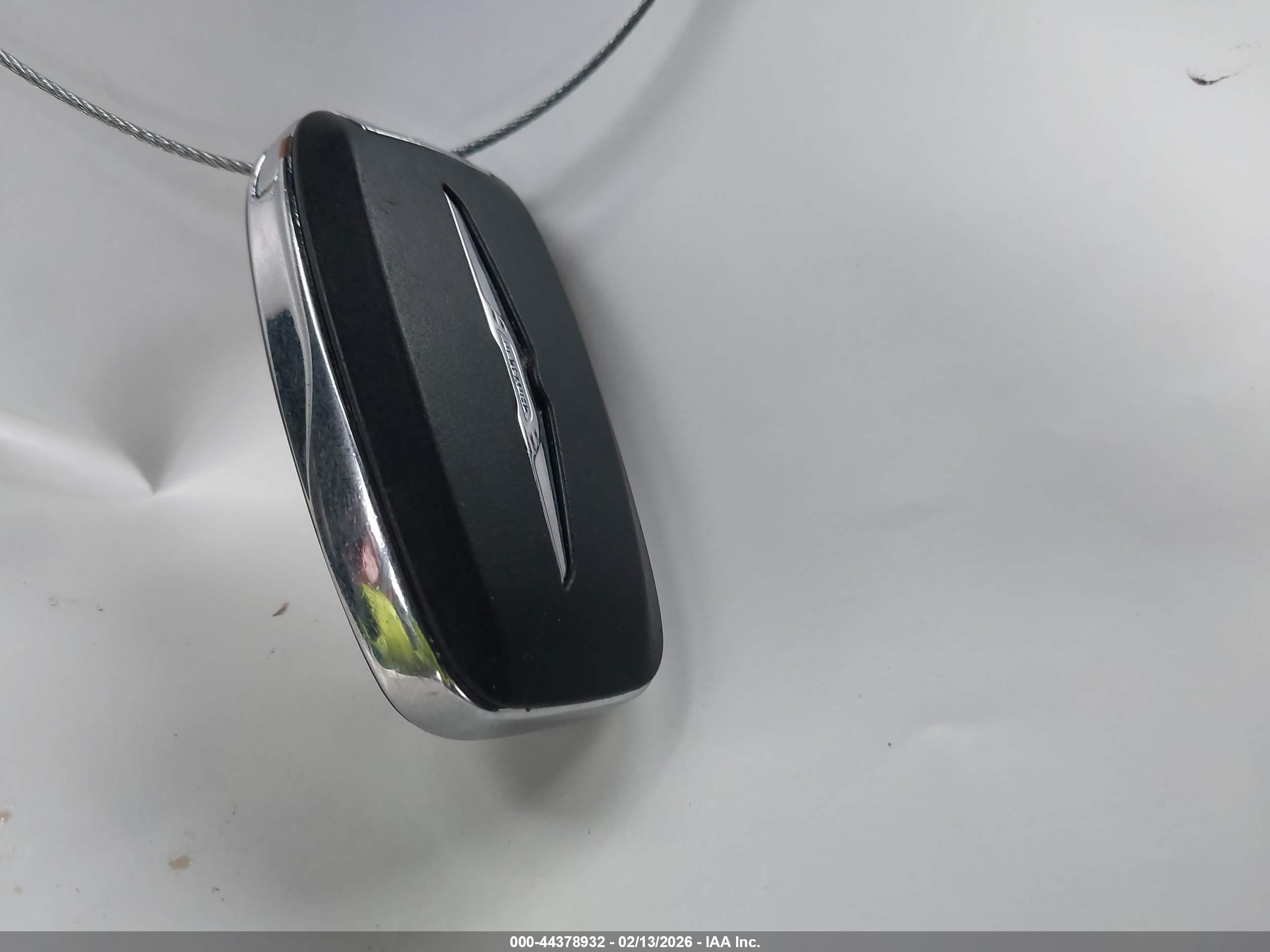 CHRYSLER PACIFICA image 11
