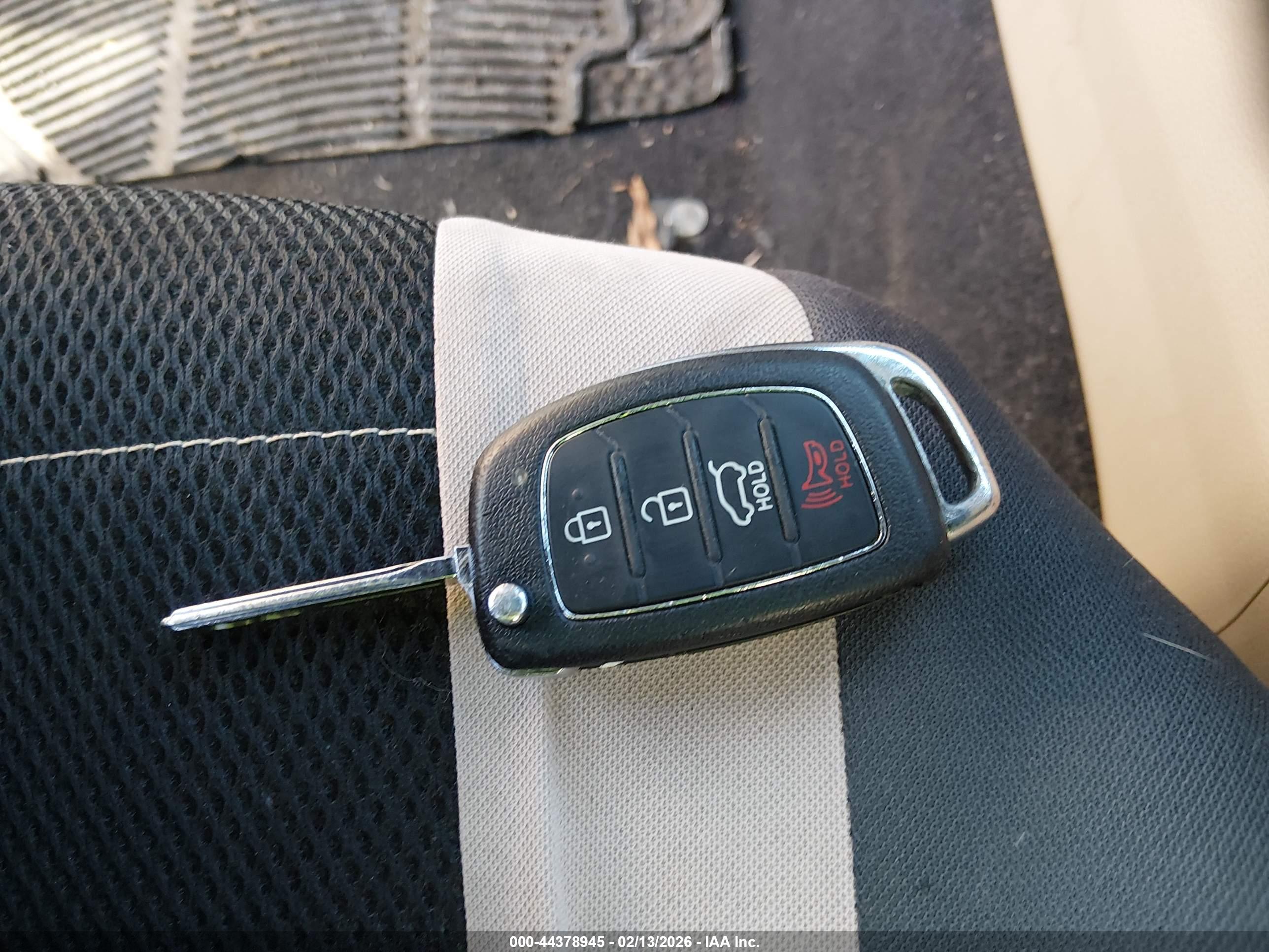 HYUNDAI SONATA image 11