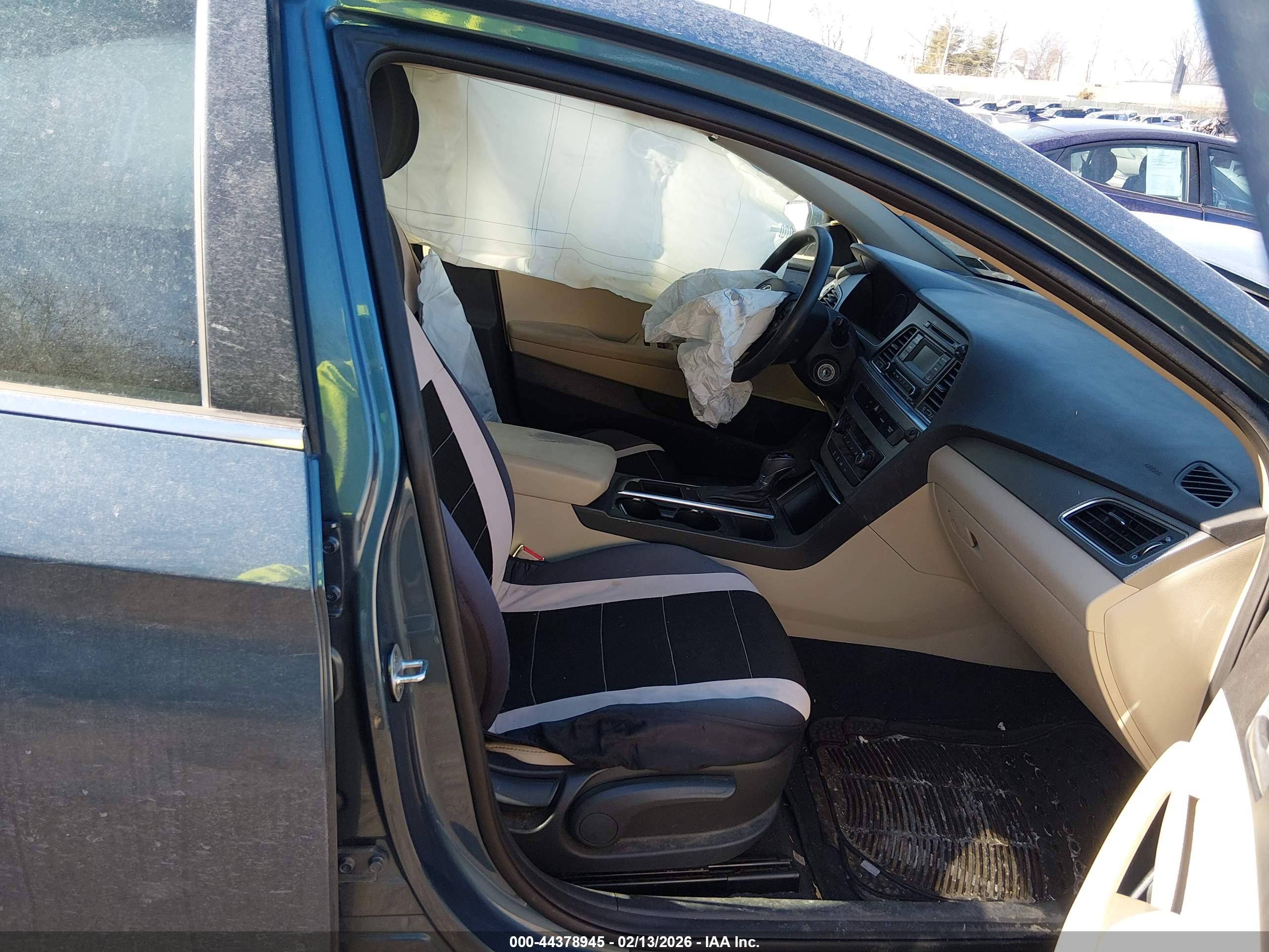 HYUNDAI SONATA image 5