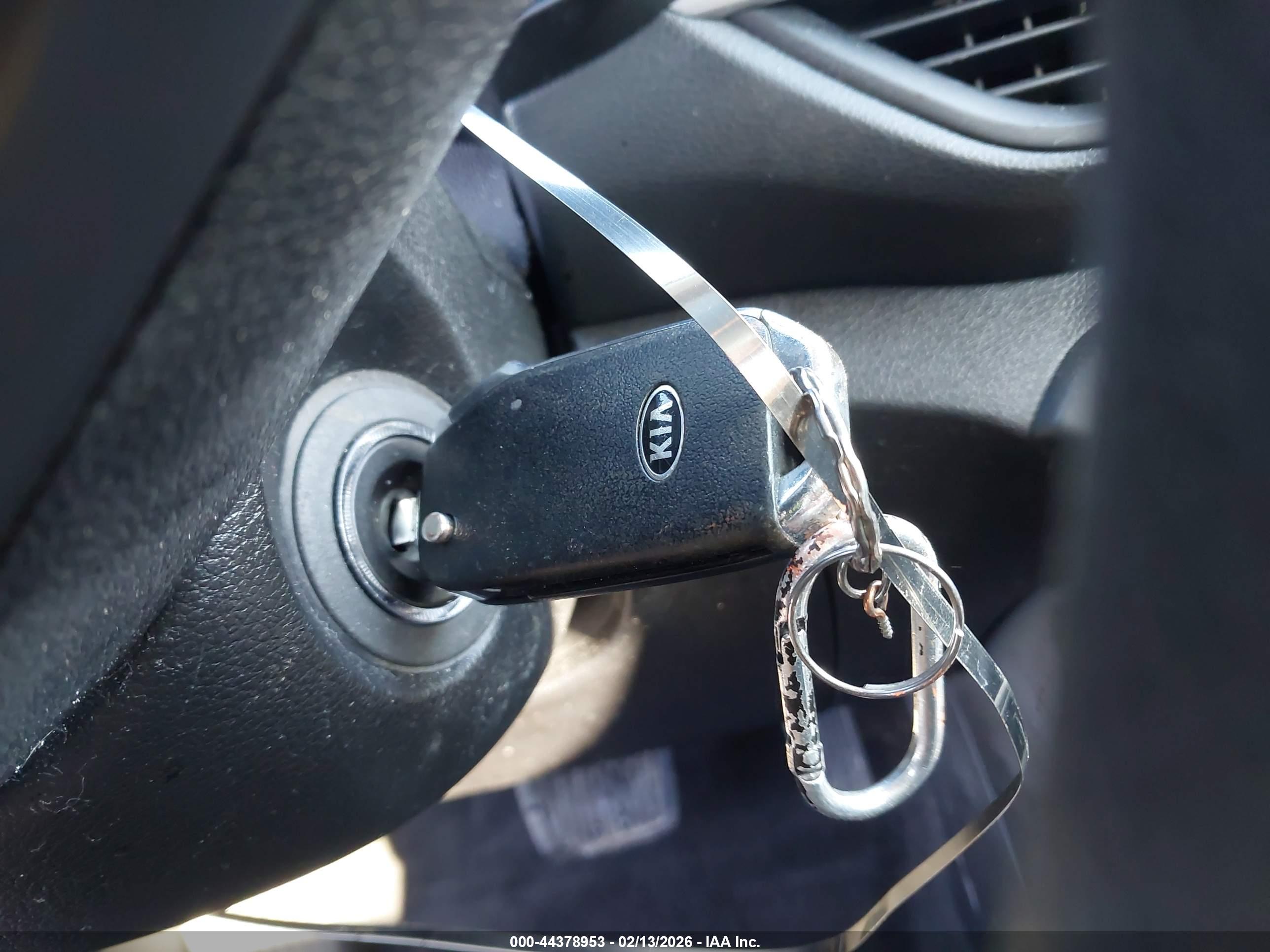 KIA FORTE image 11