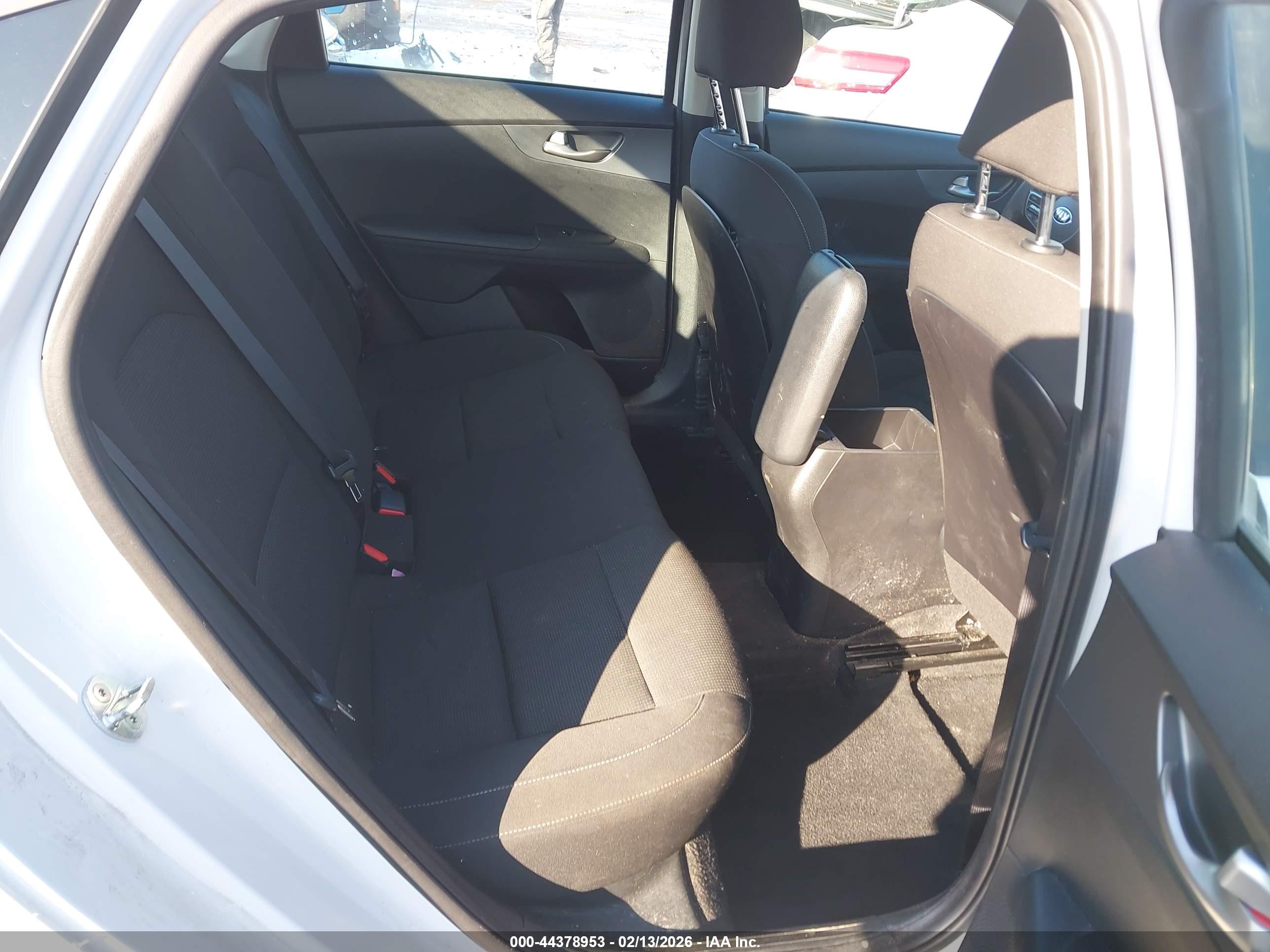 KIA FORTE image 8