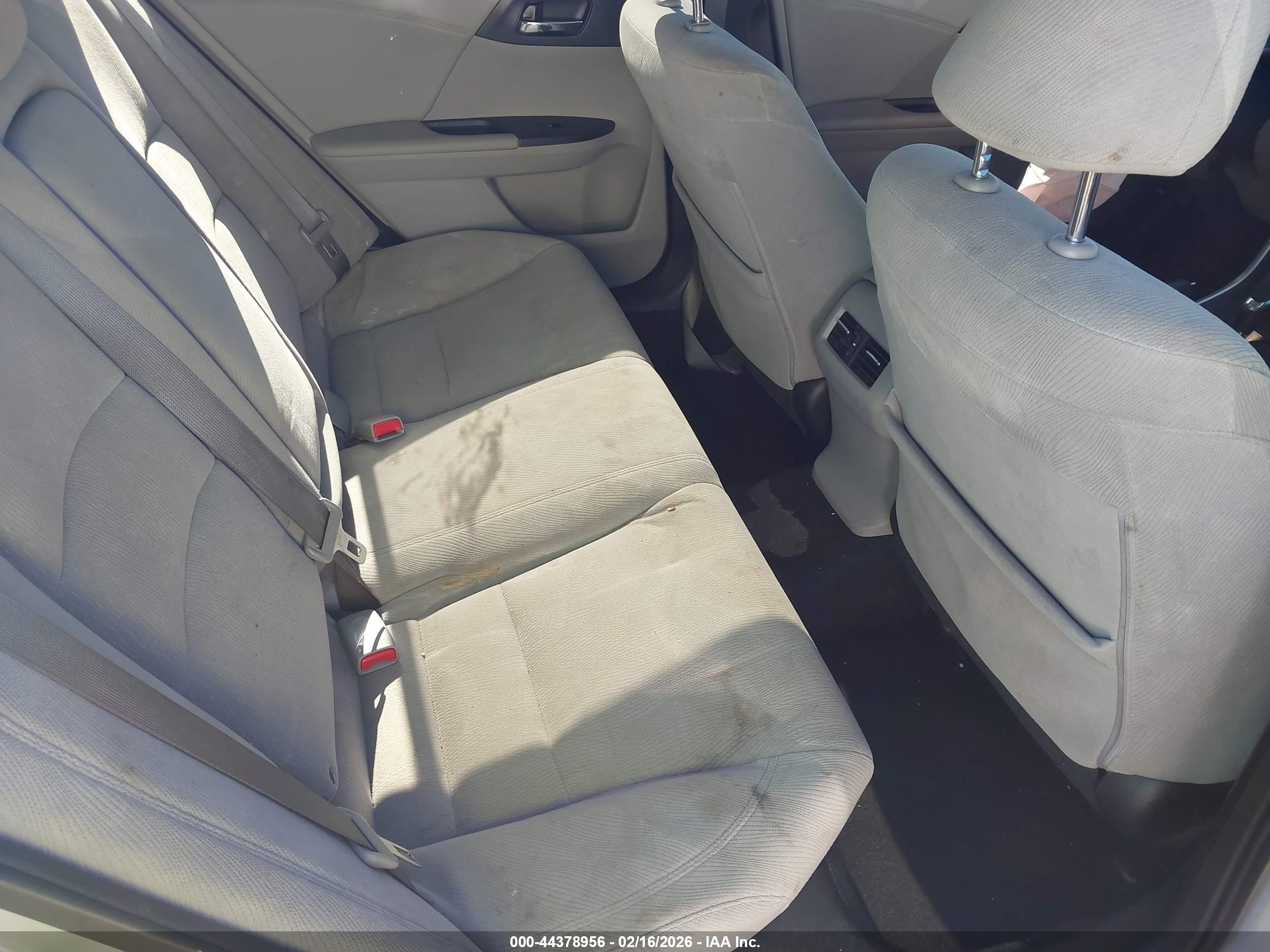 HONDA ACCORD image 8