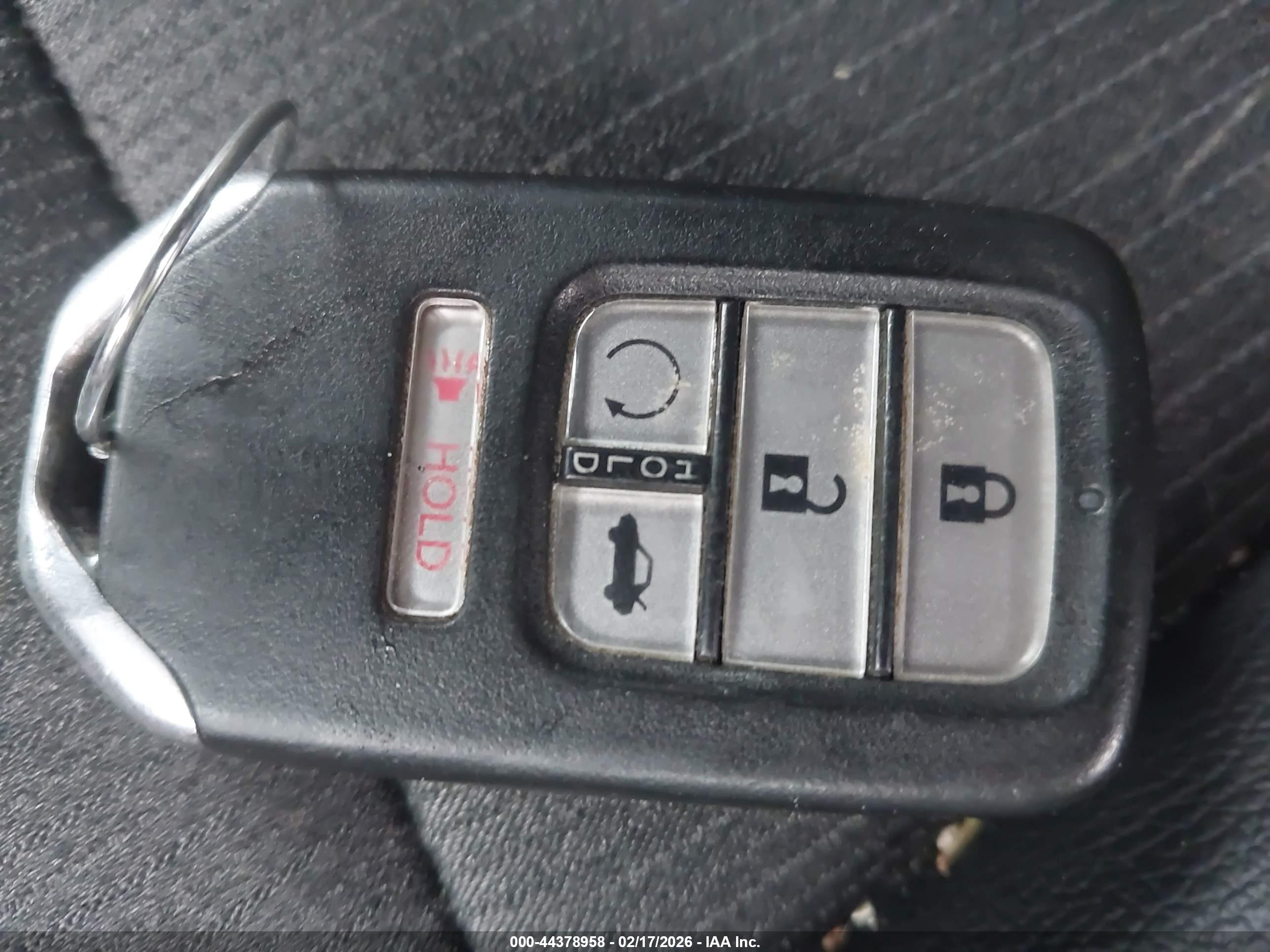 HONDA ACCORD image 11