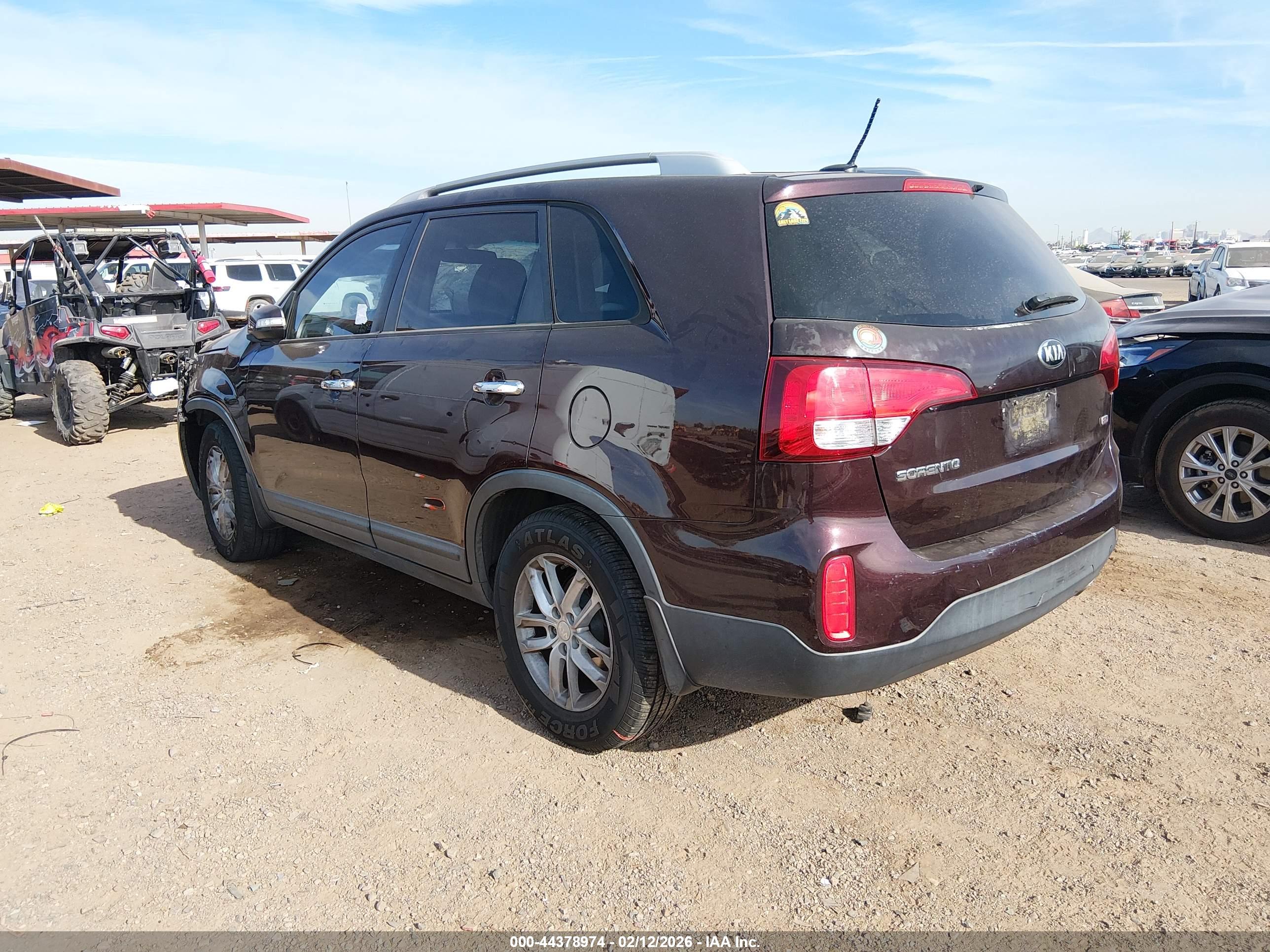 KIA SORENTO image 3