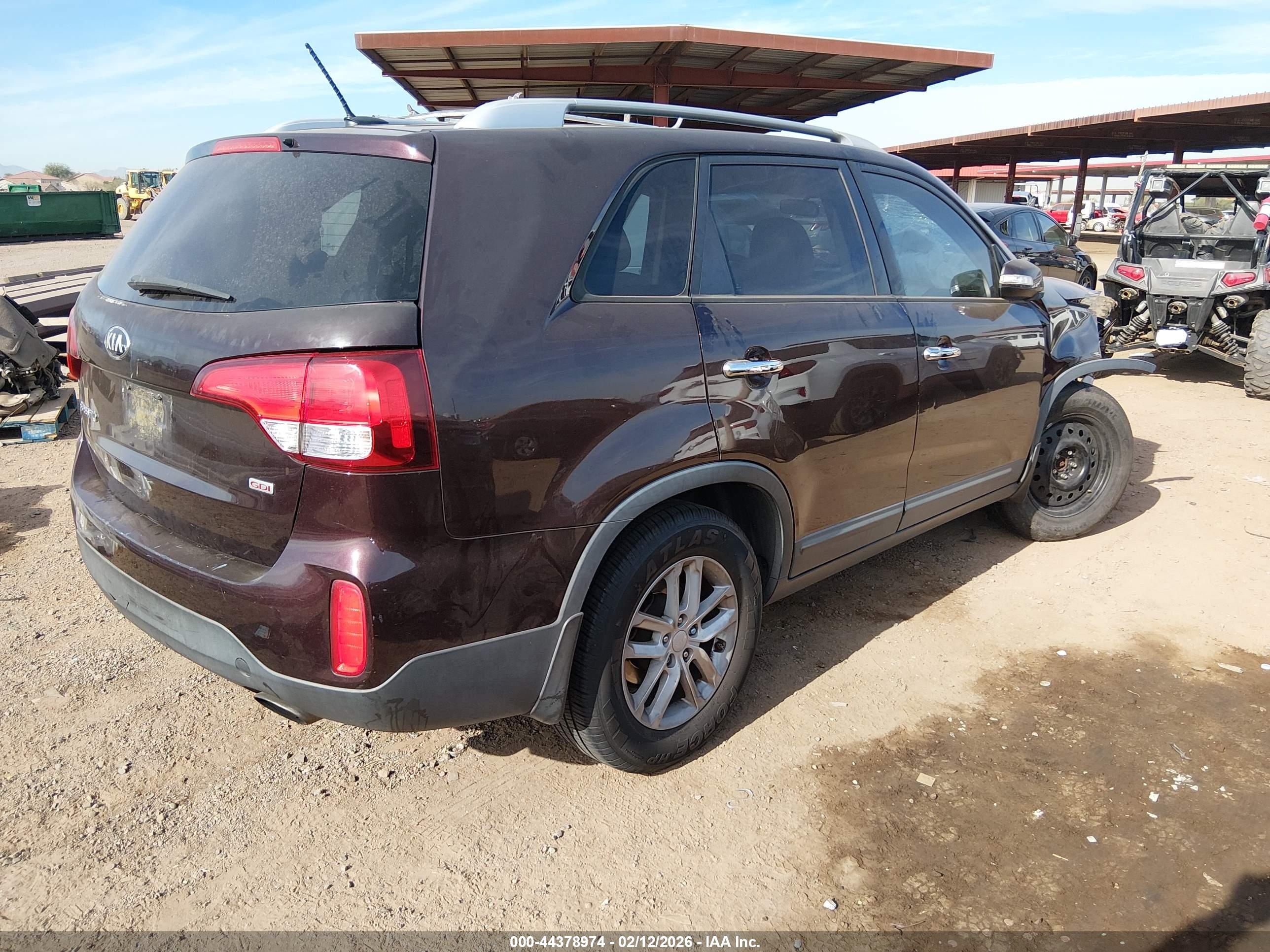 KIA SORENTO image 4